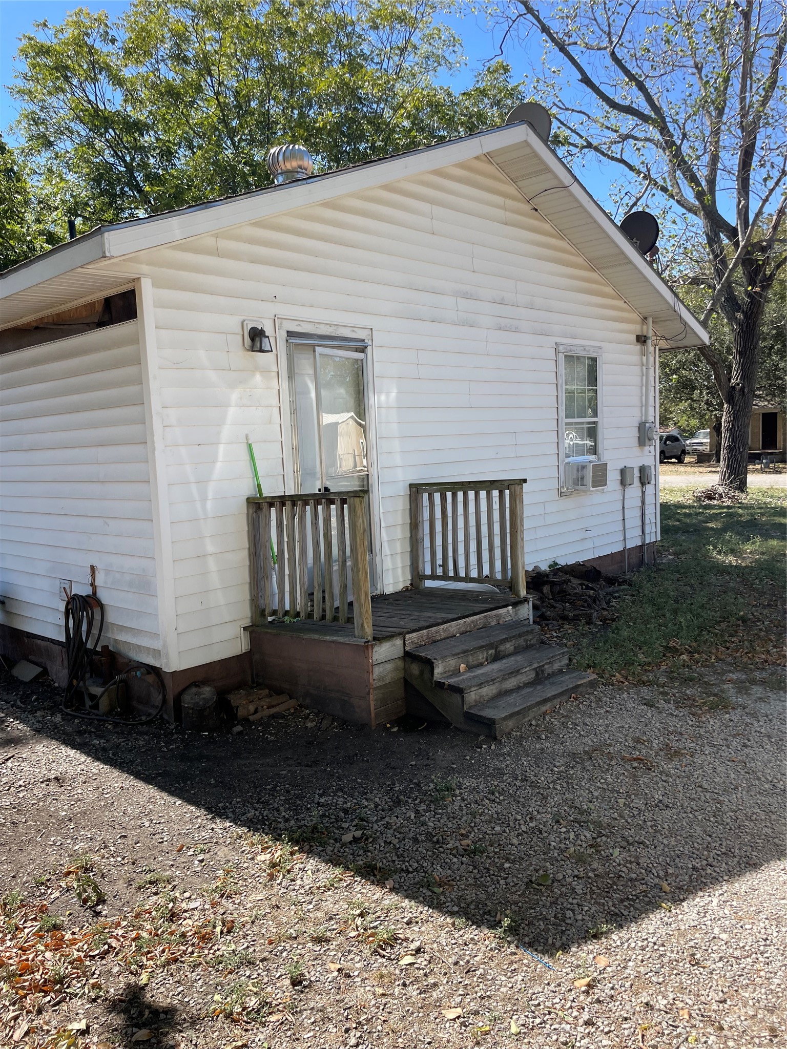 3210 N Central Street