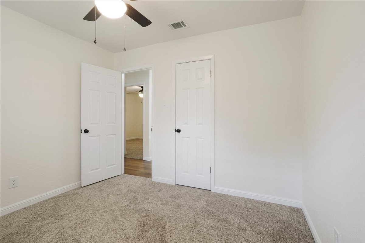 100 E Cunningham Street