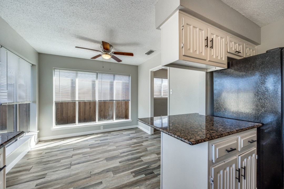 1901 E Spring Valley Road