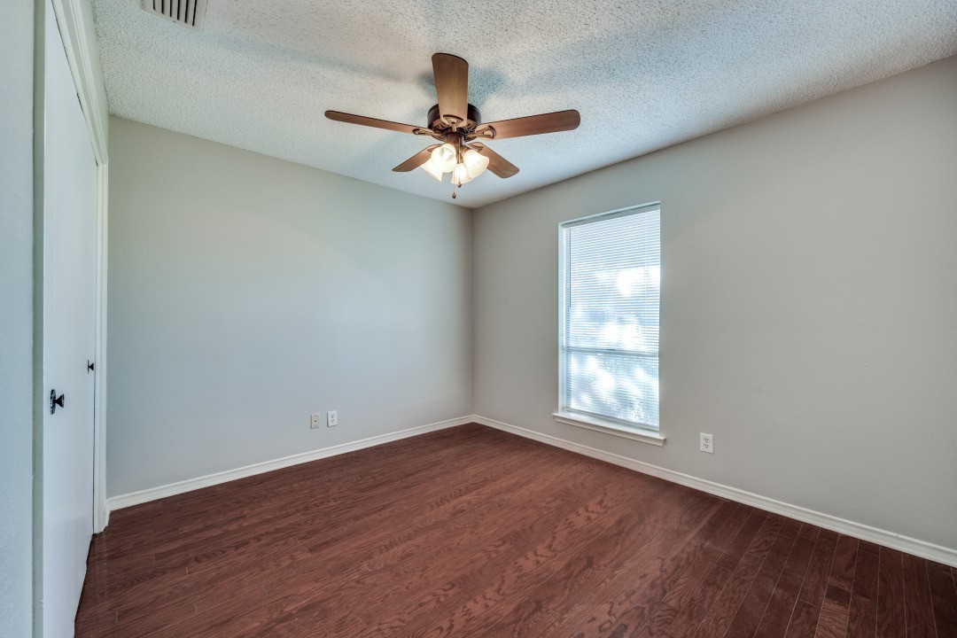 1901 E Spring Valley Road