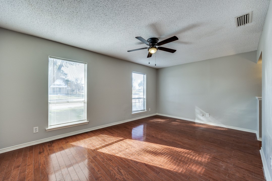 1901 E Spring Valley Road