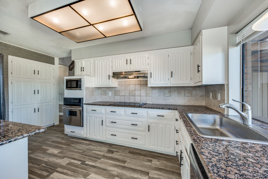 1901 E Spring Valley Road