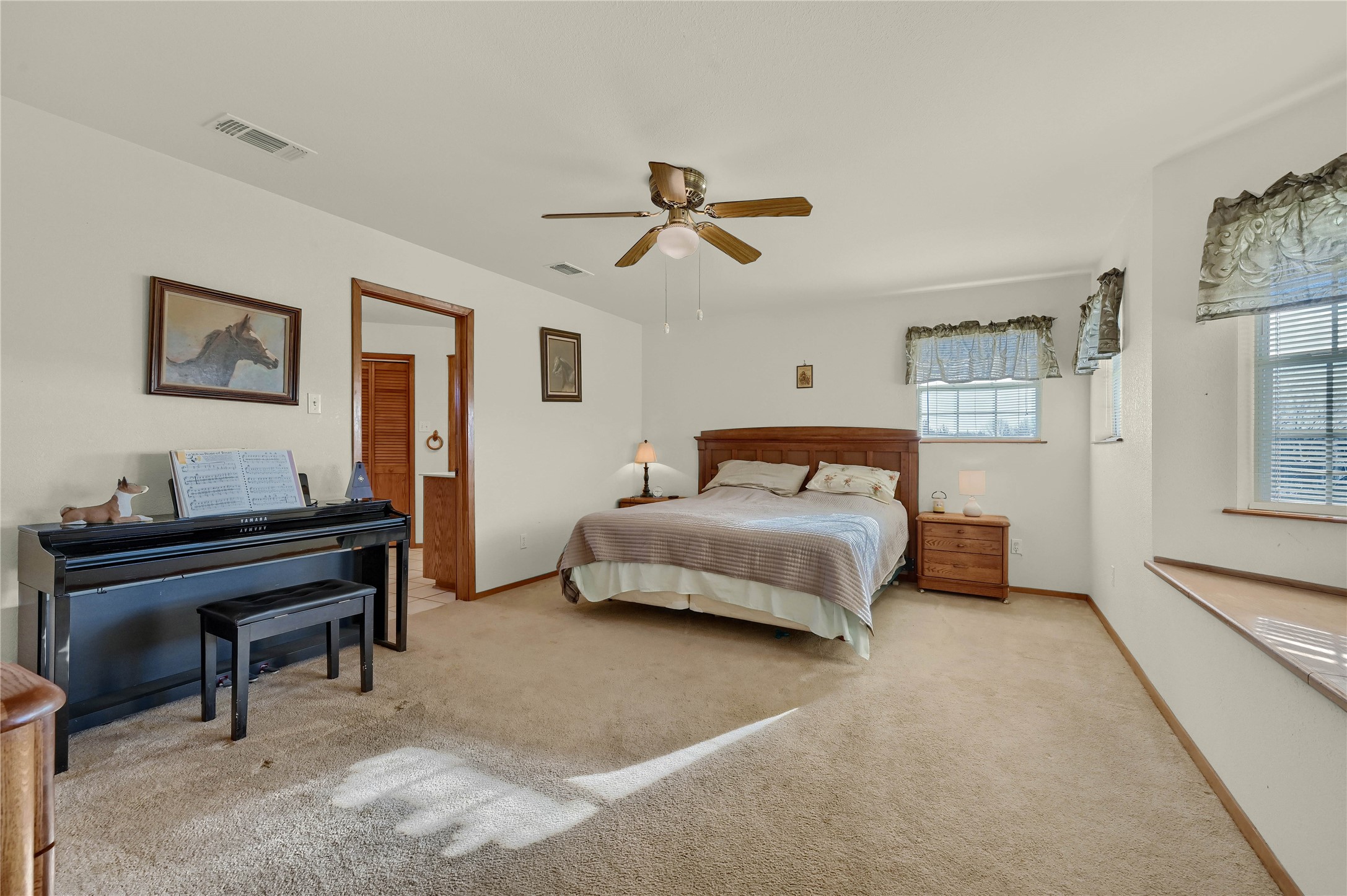 198 Friendship Circle