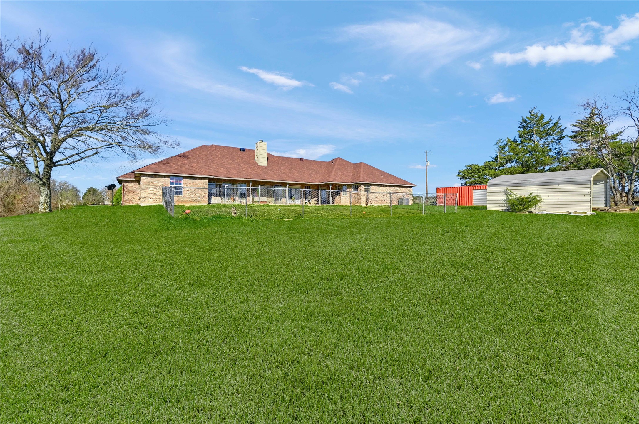 198 Friendship Circle