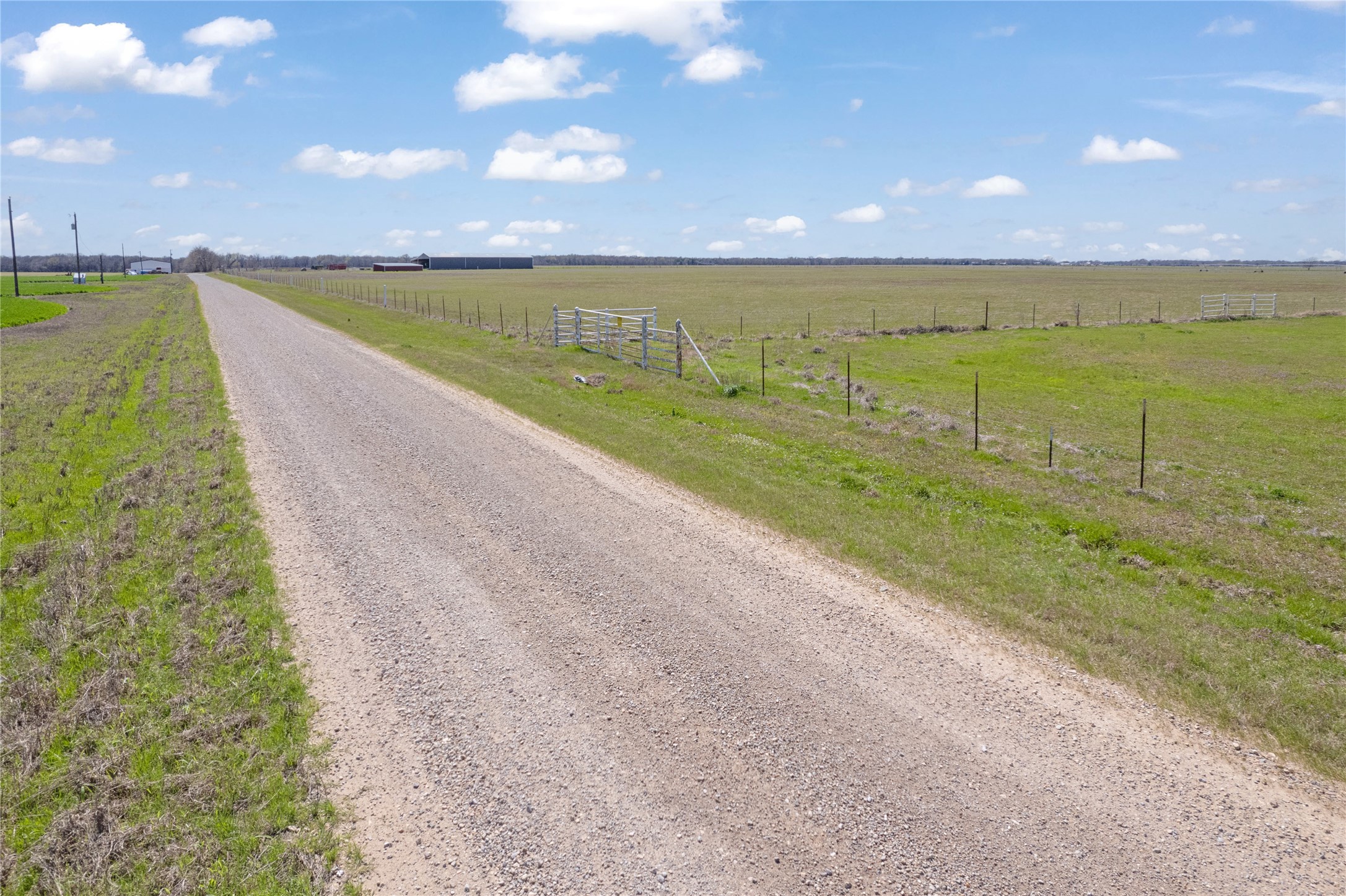 001 County Road 2825