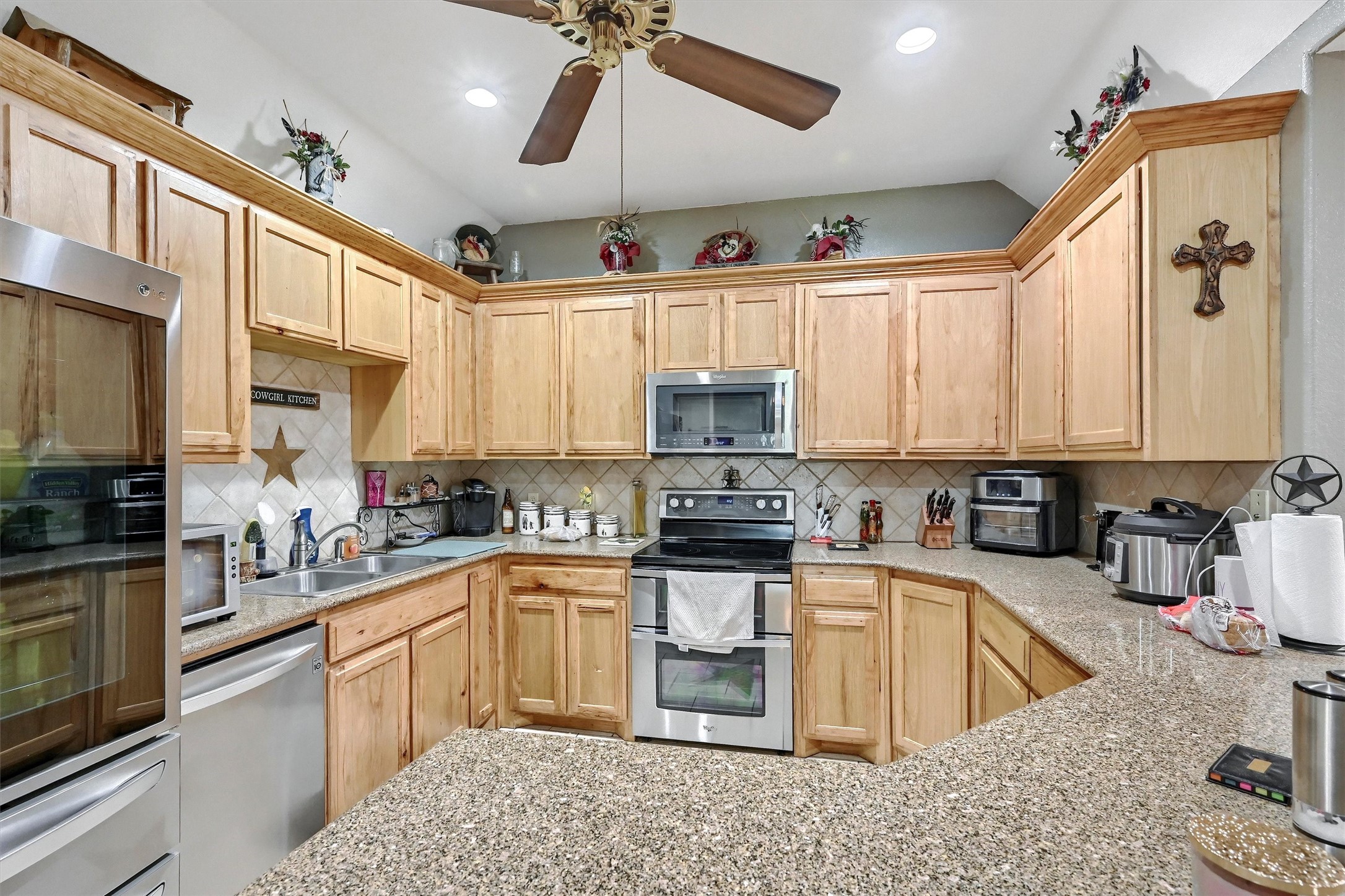 3138 Scarbrough Road