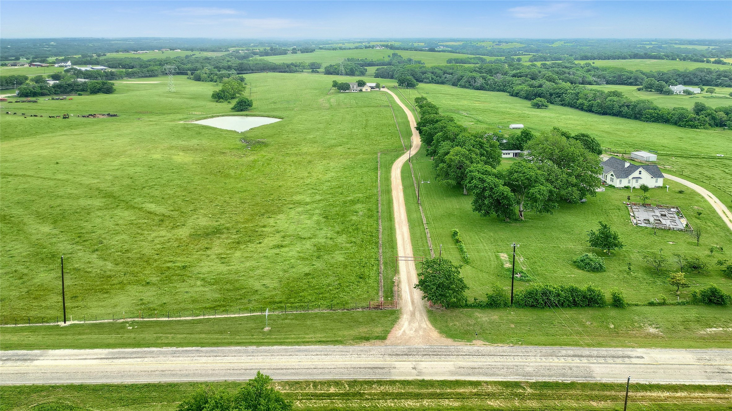 11605 Farm to Market 697