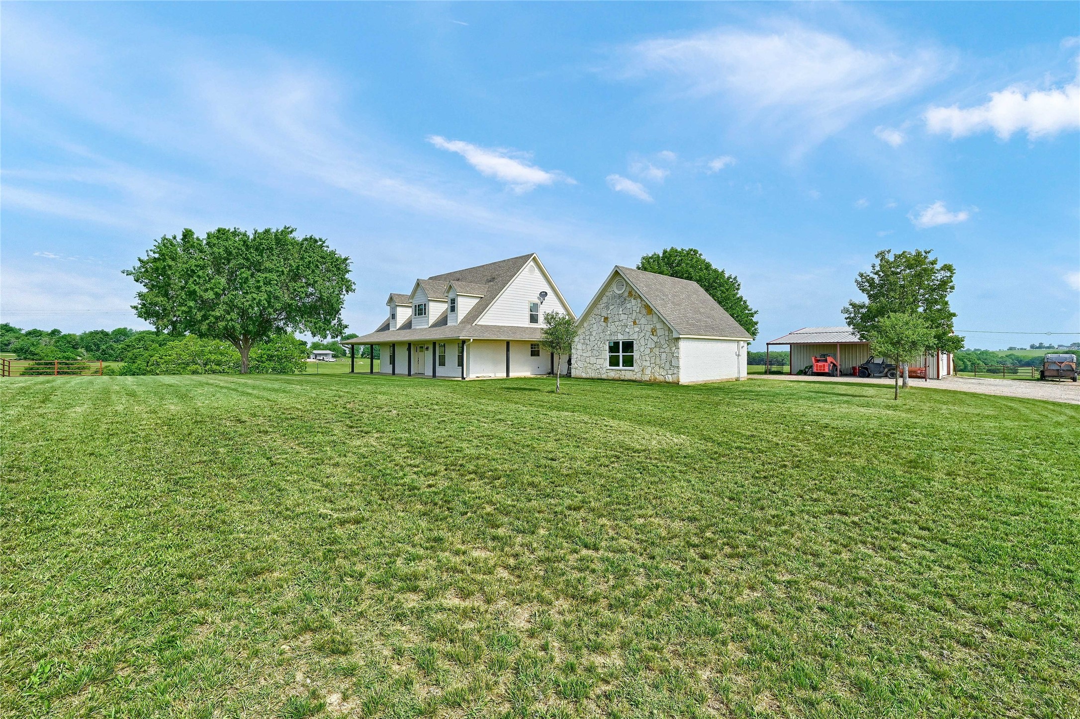 11605 Farm to Market 697