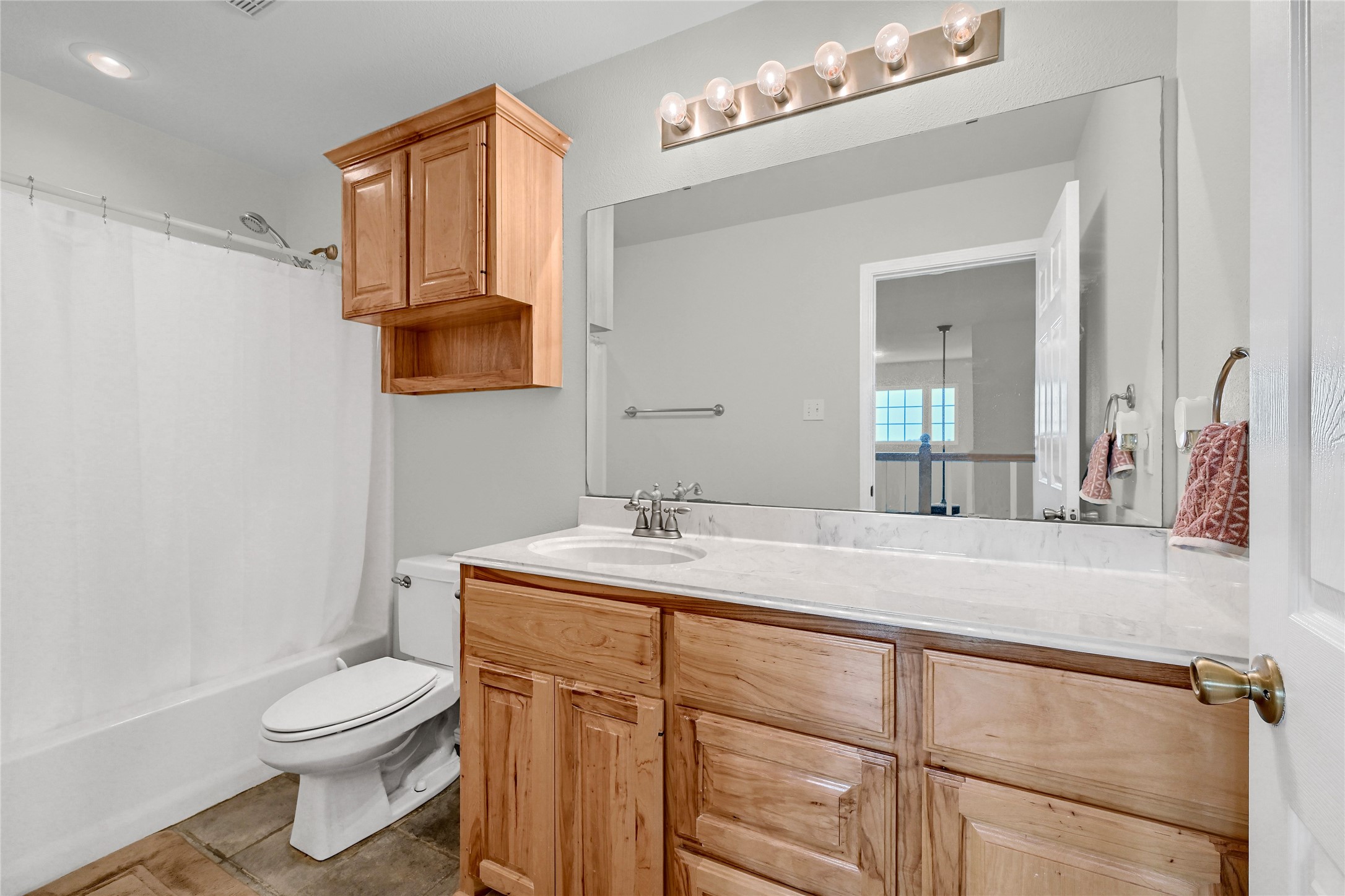 11605 Farm to Market 697