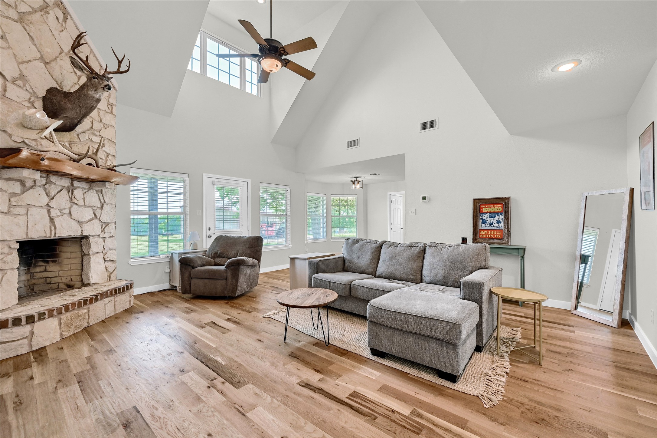 11605 Farm to Market 697