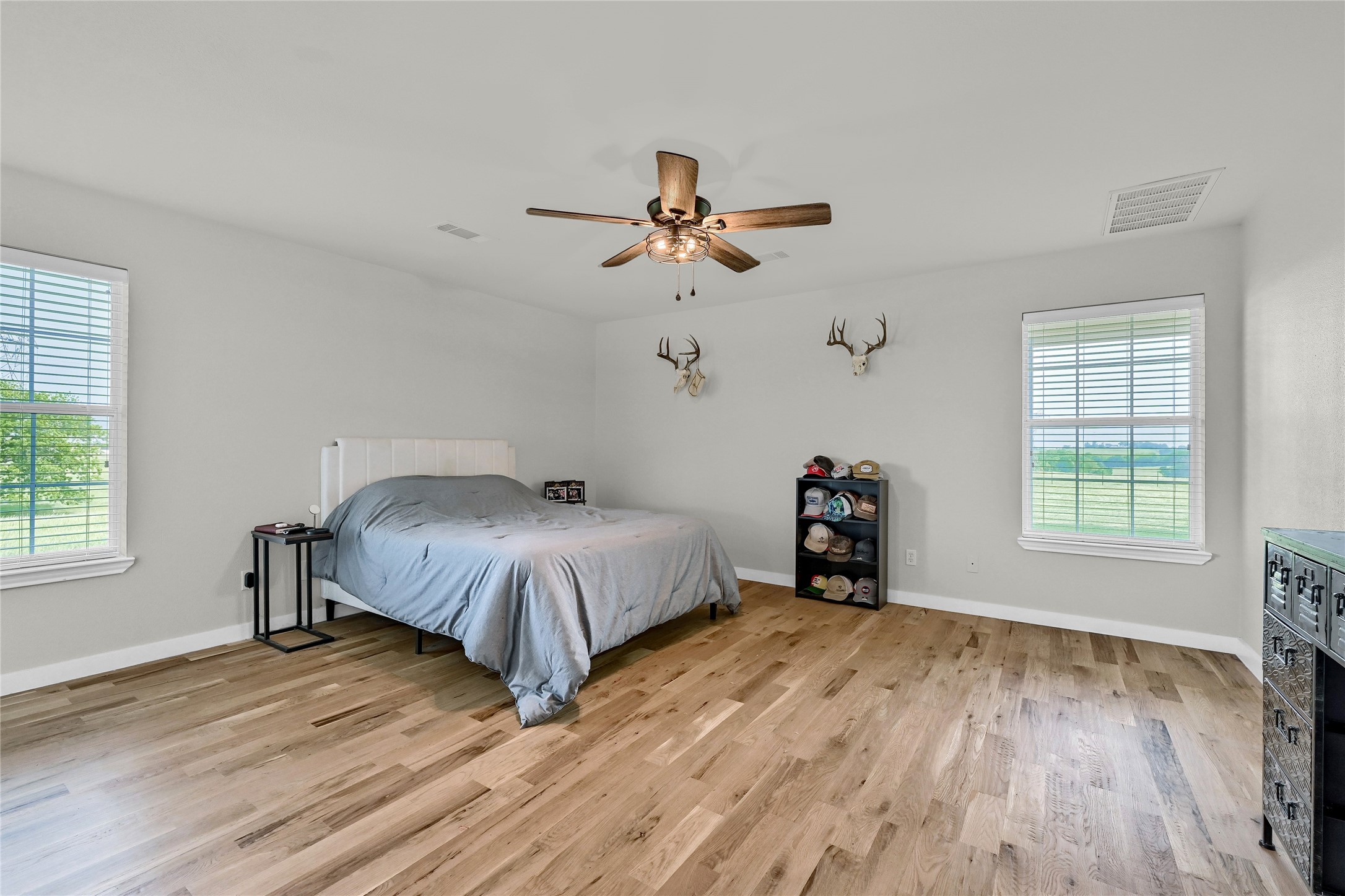 11605 Farm to Market 697