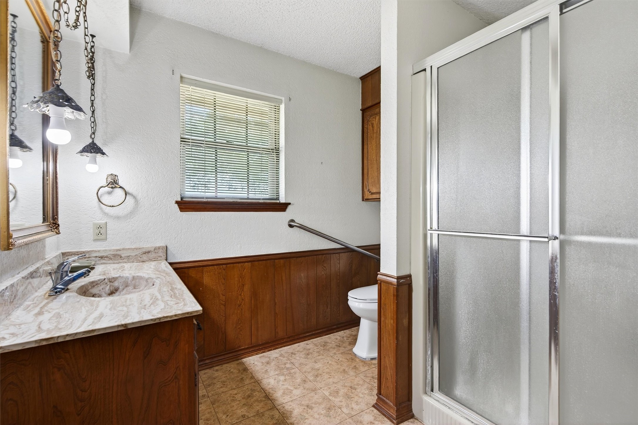 1350 Independence Springs