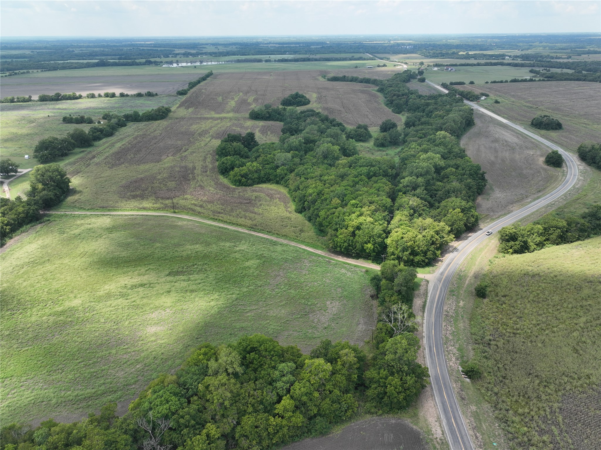14589 Farm Road 137