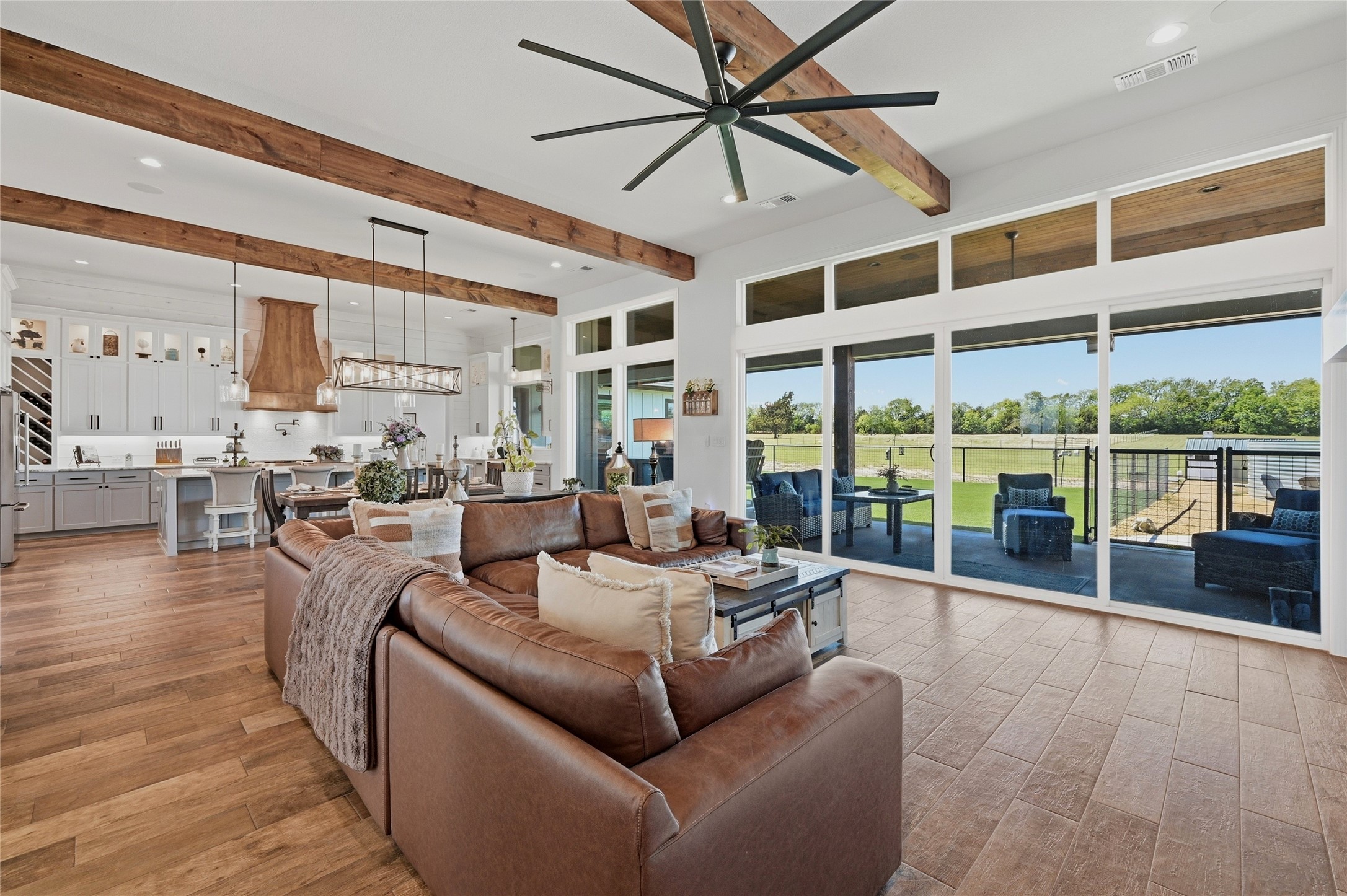 1726 County Road 1255