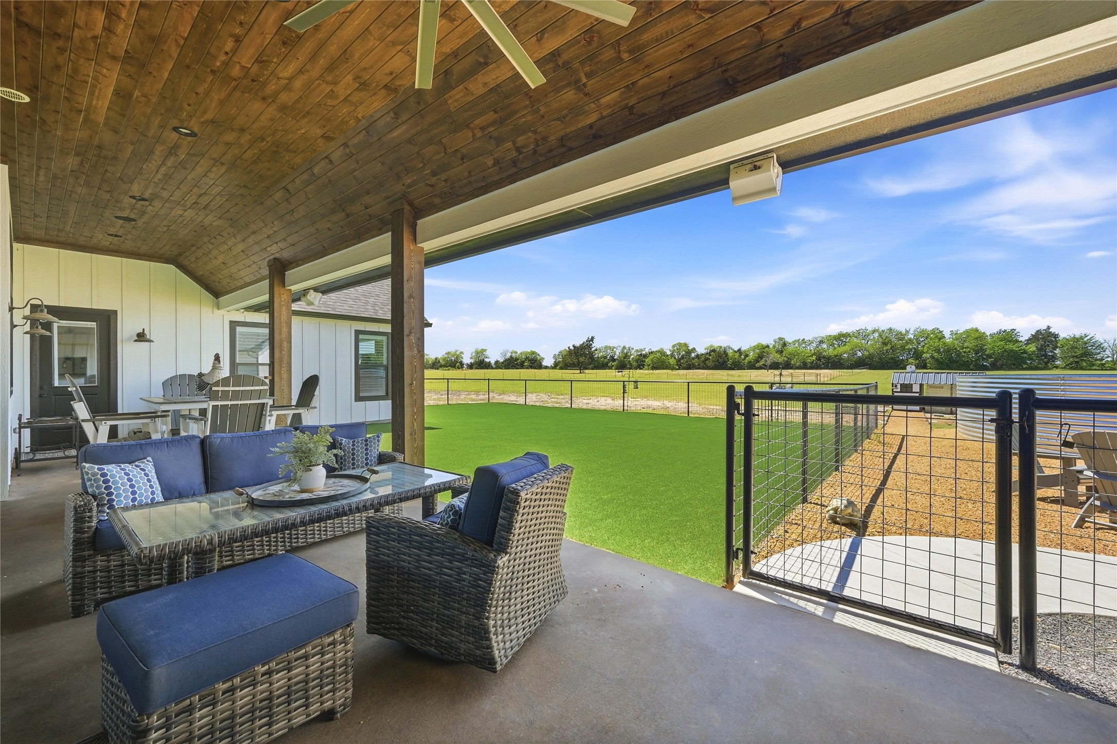 1726 County Road 1255