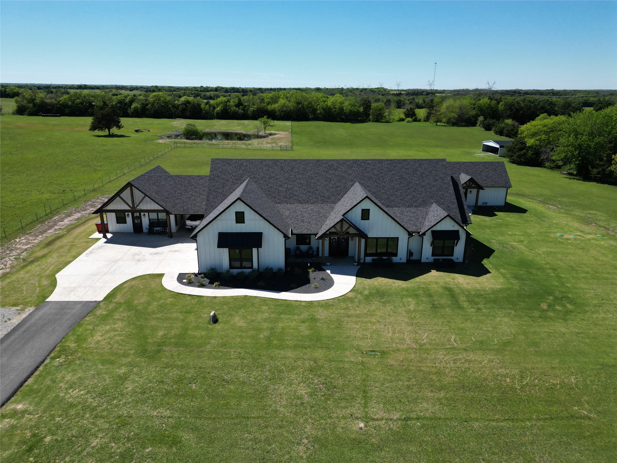 1726 County Road 1255