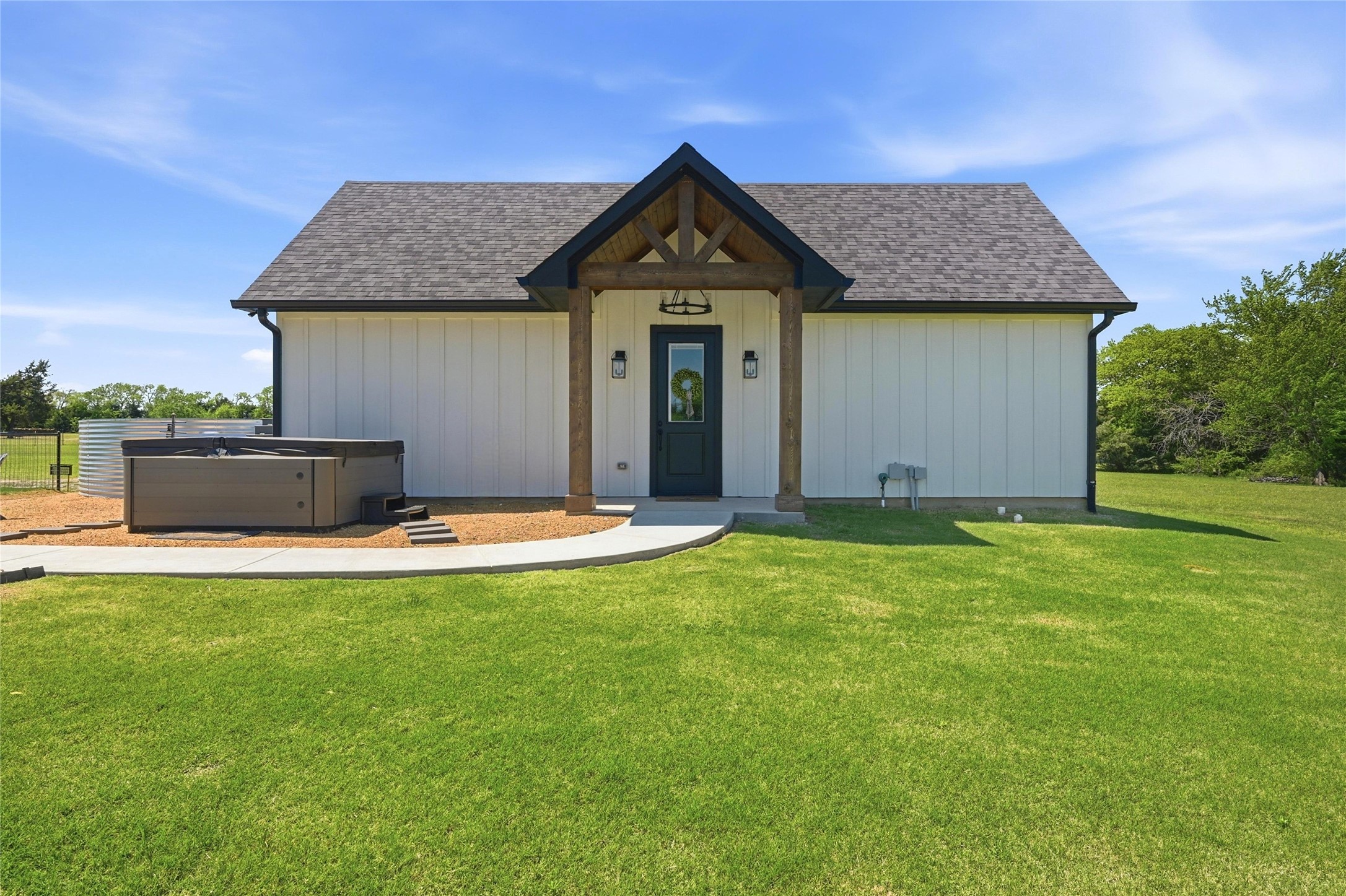 1726 County Road 1255