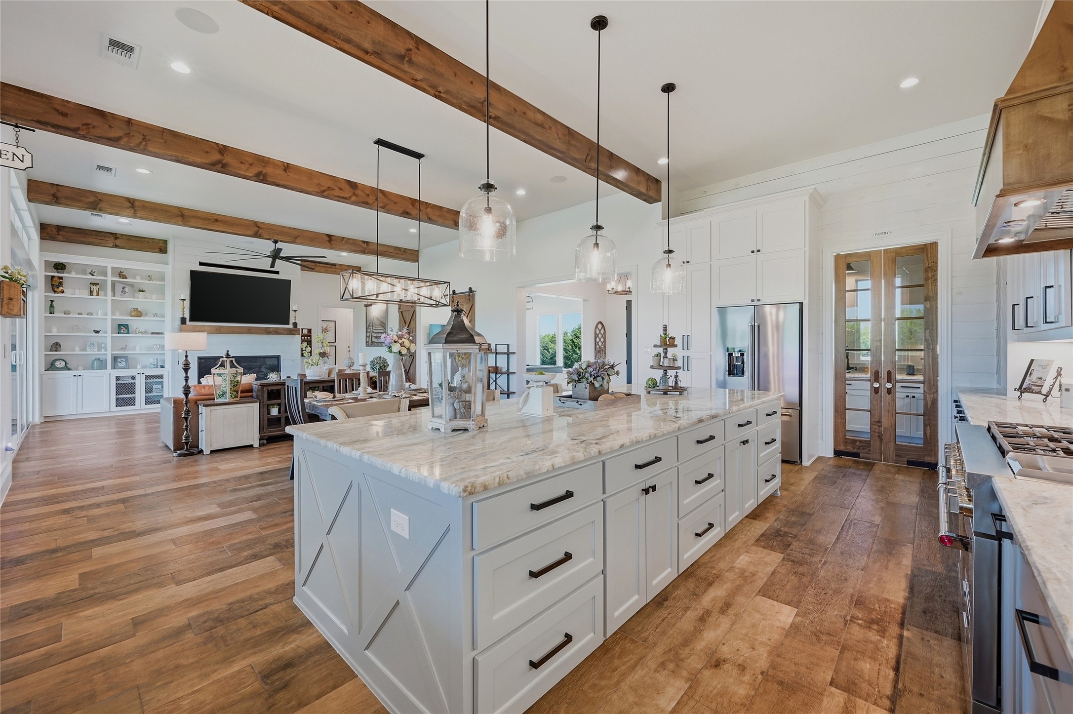 1726 County Road 1255