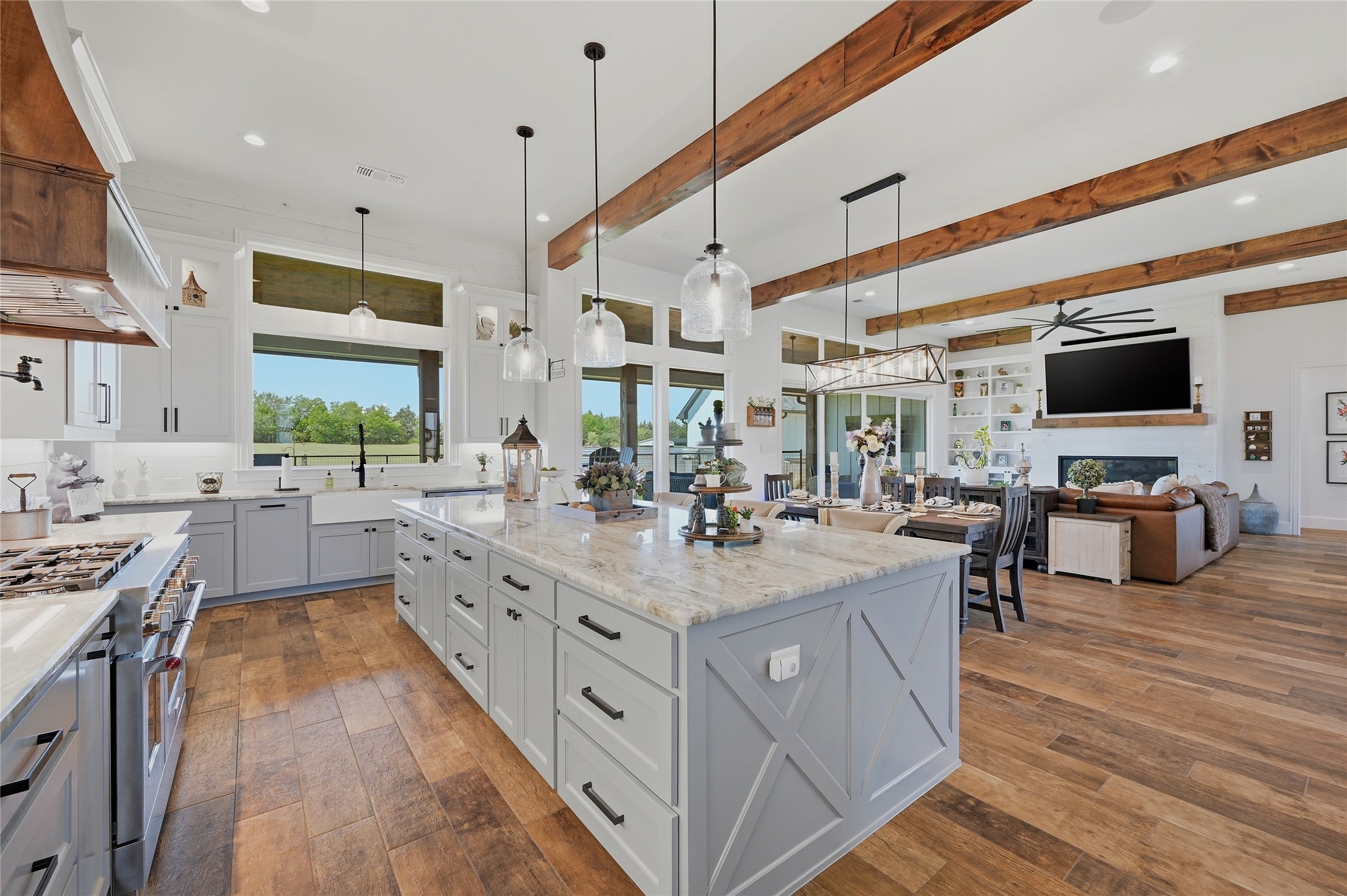 1726 County Road 1255