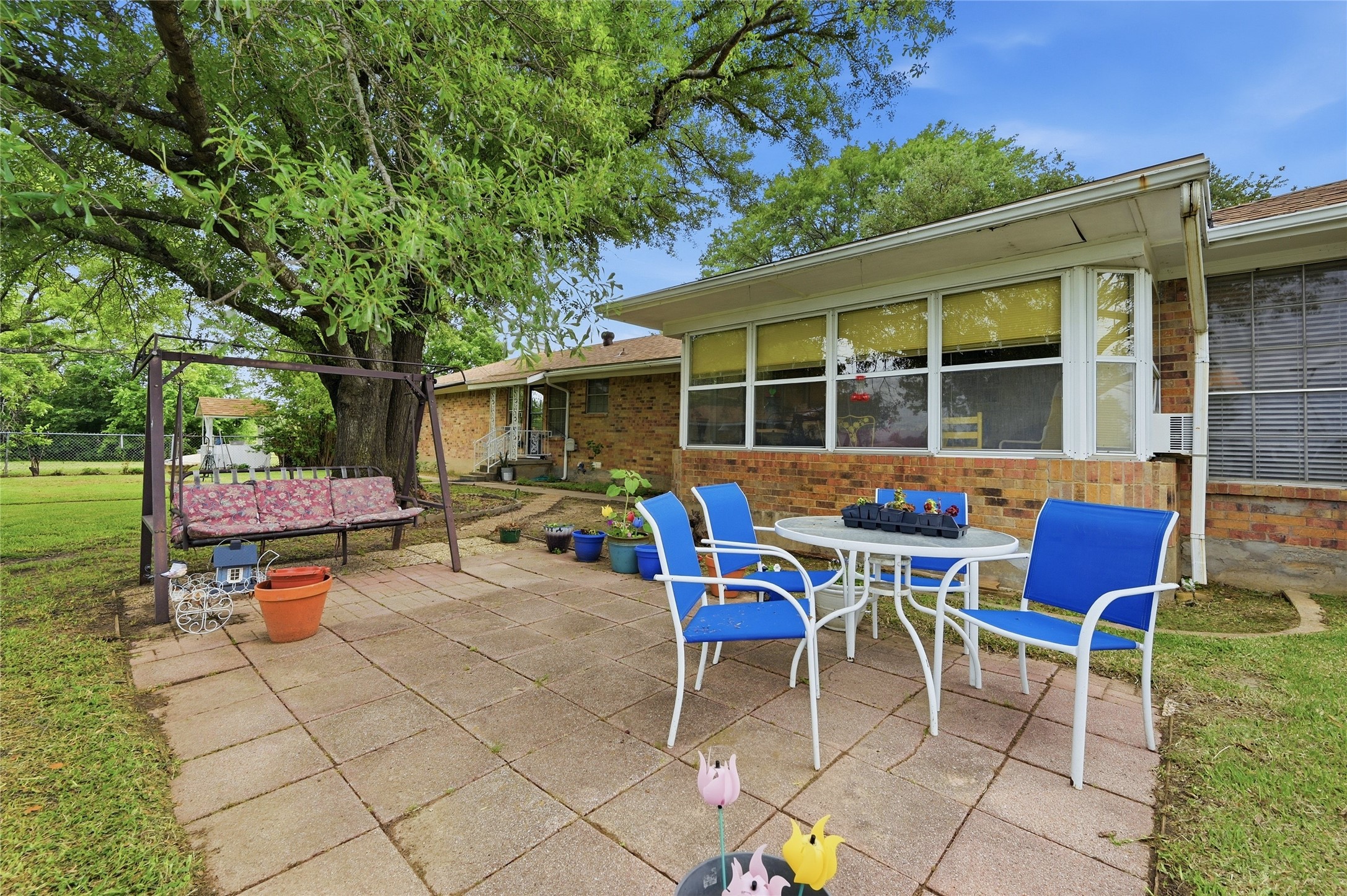 208 CEDAR Street