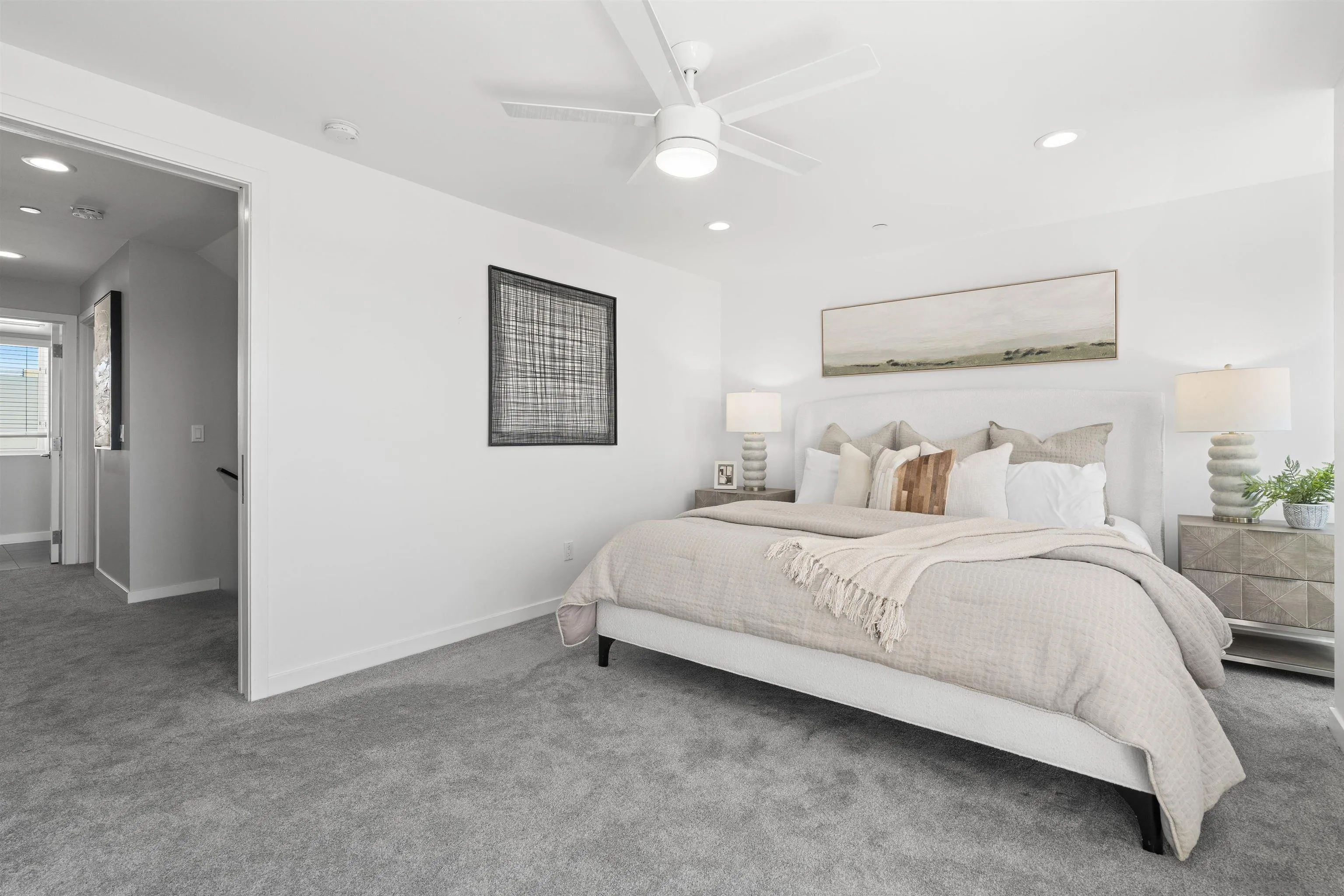 215 2nd St Unit 101