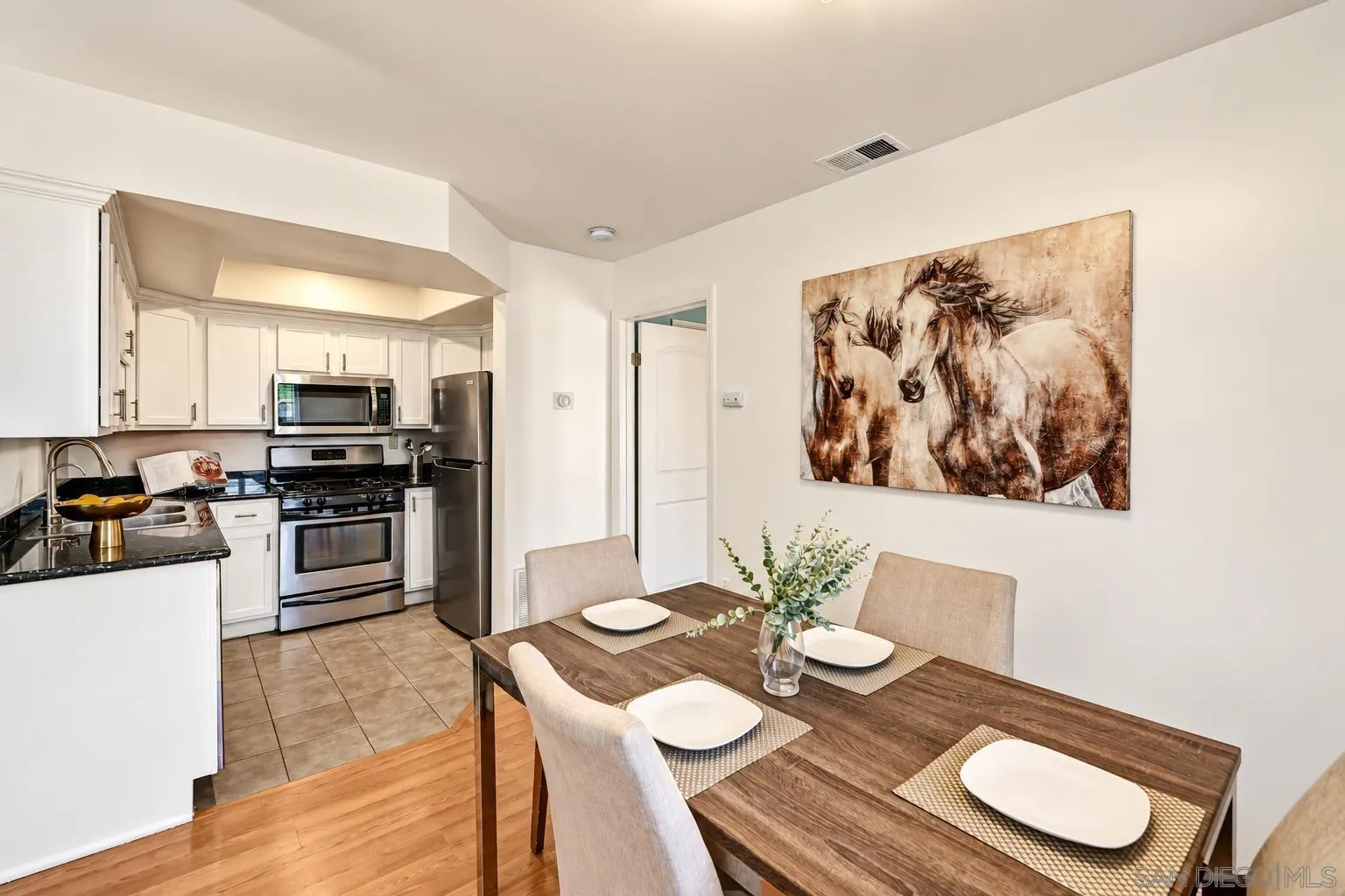 100 Sea Cliff Unit 106