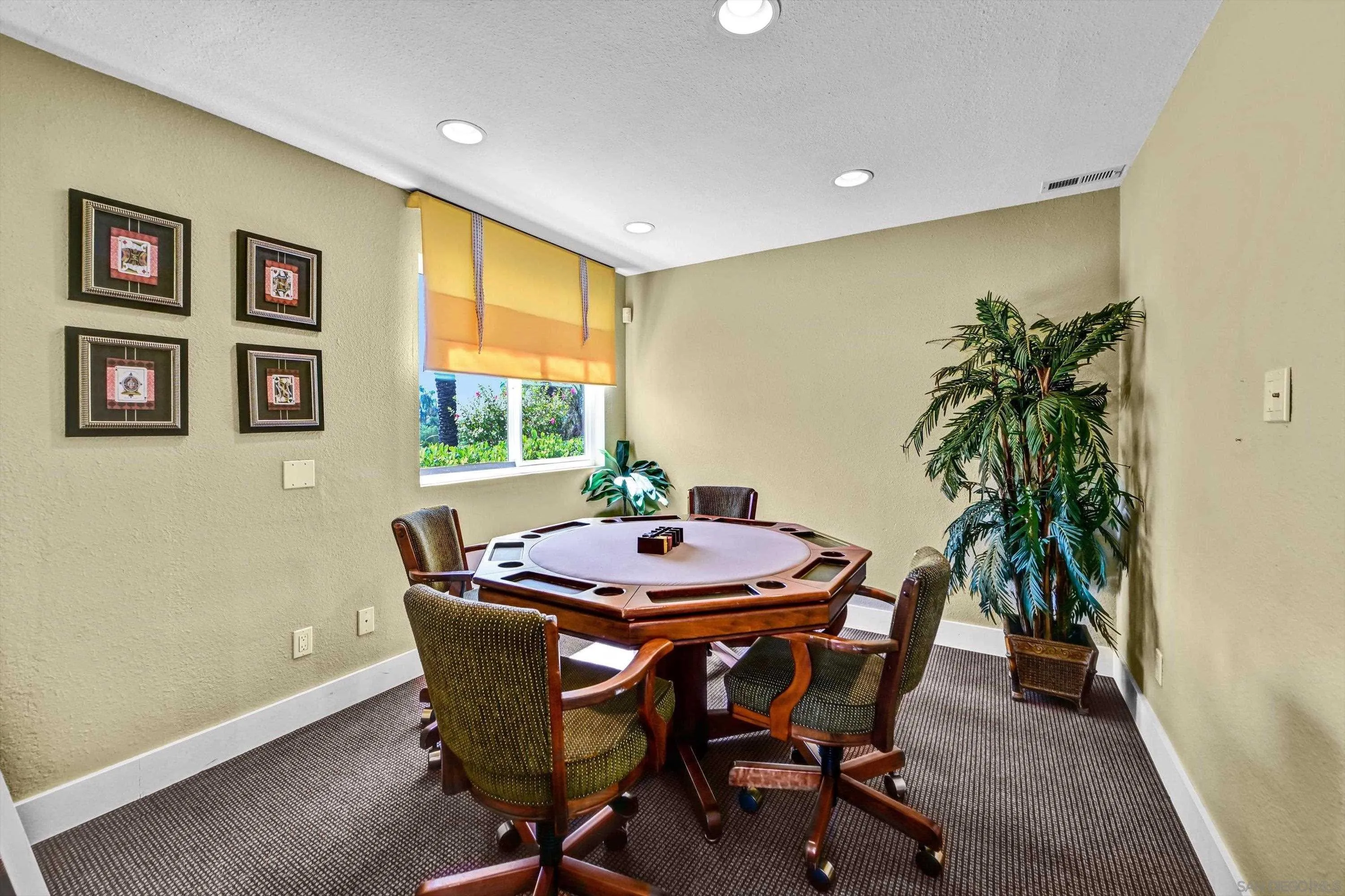 100 Sea Cliff Unit 106