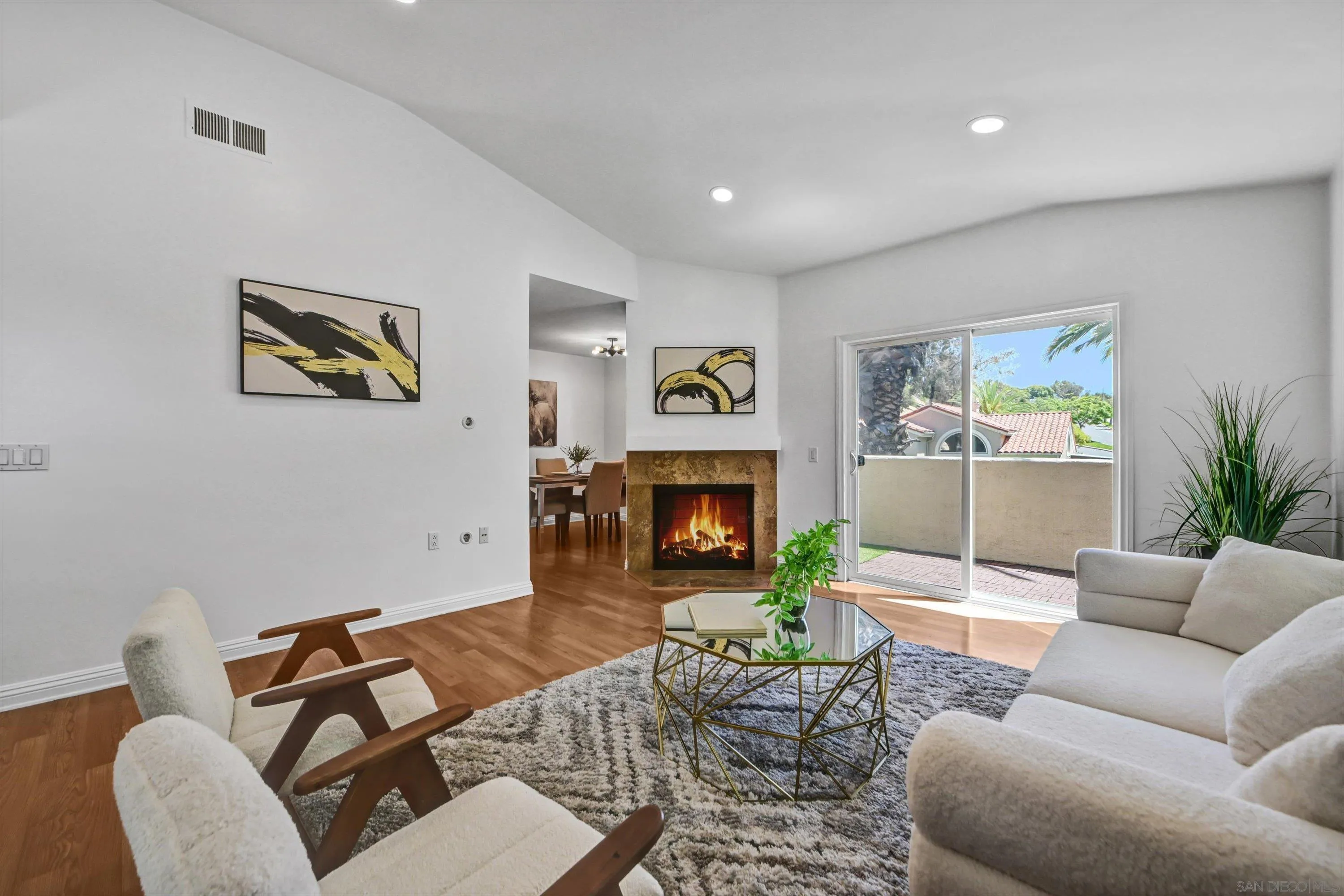100 Sea Cliff Unit 106