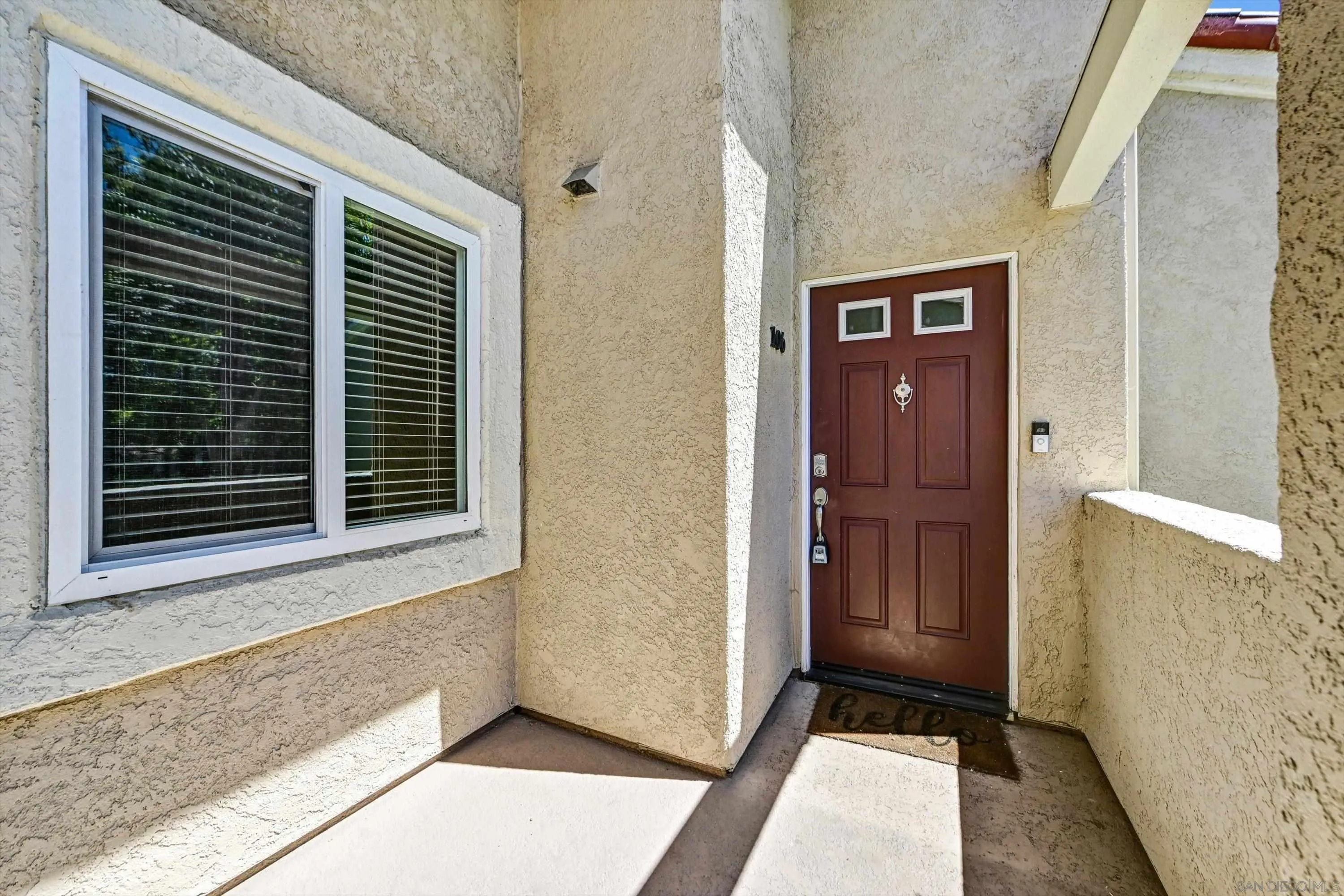 100 Sea Cliff Unit 106