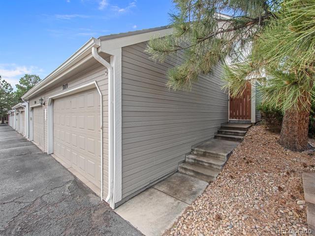 7049 E Briarwood Circle