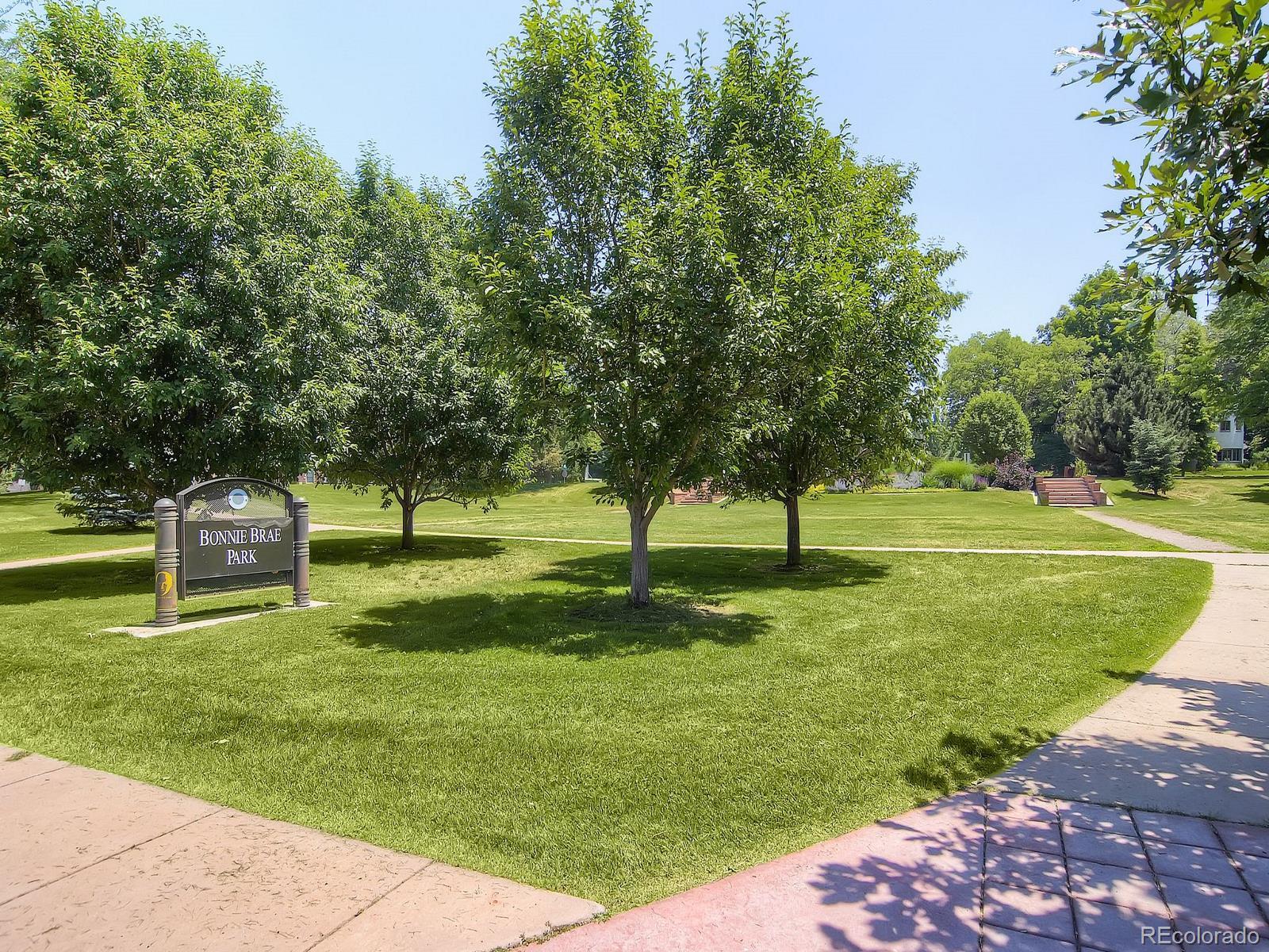 840 Bonnie Brae Boulevard