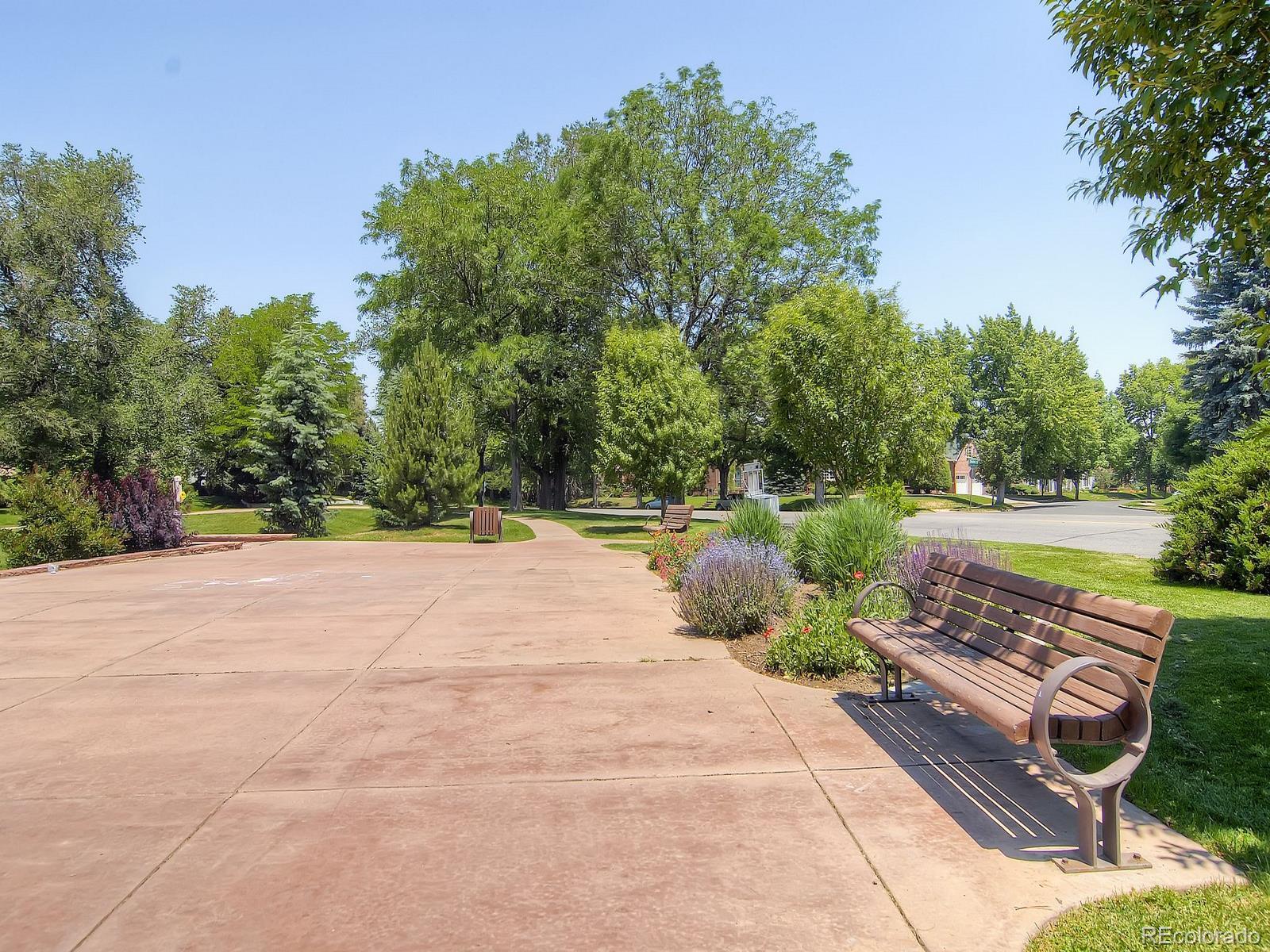 840 Bonnie Brae Boulevard