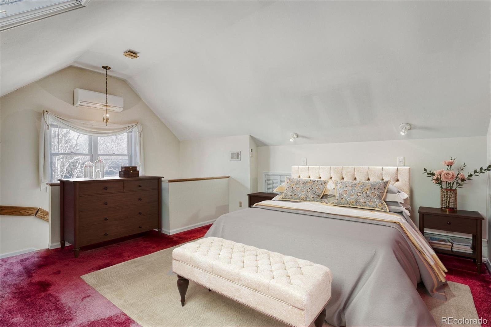 840 Bonnie Brae Boulevard