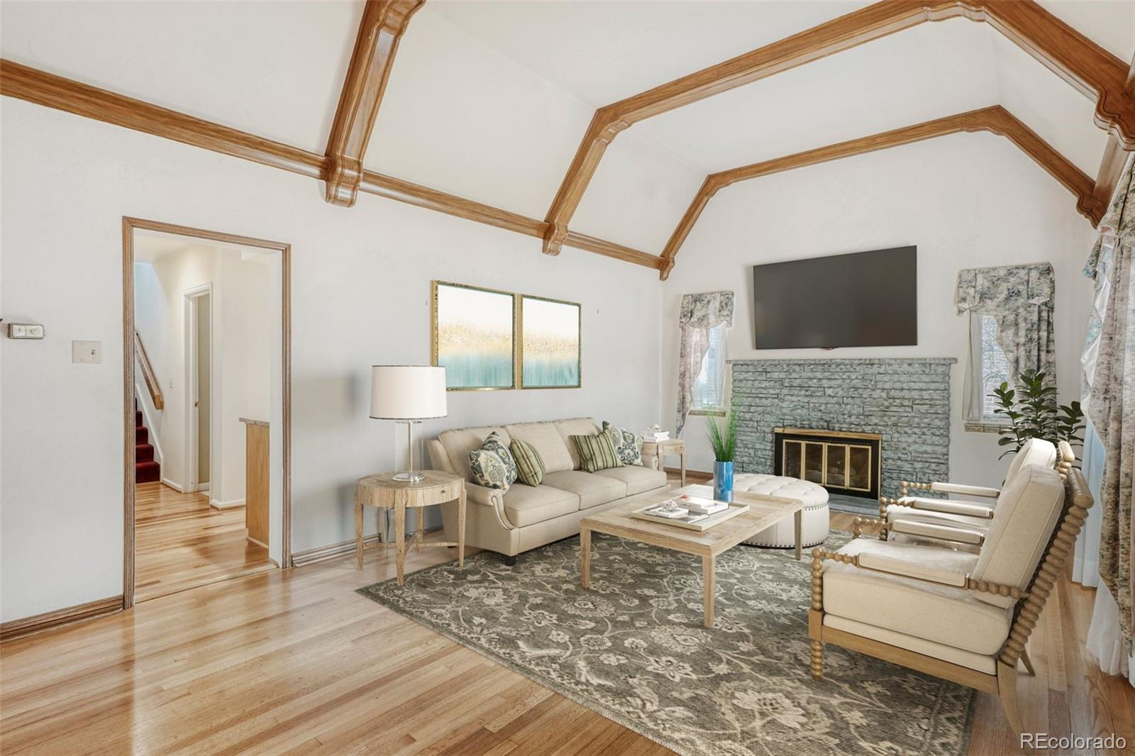 840 Bonnie Brae Boulevard