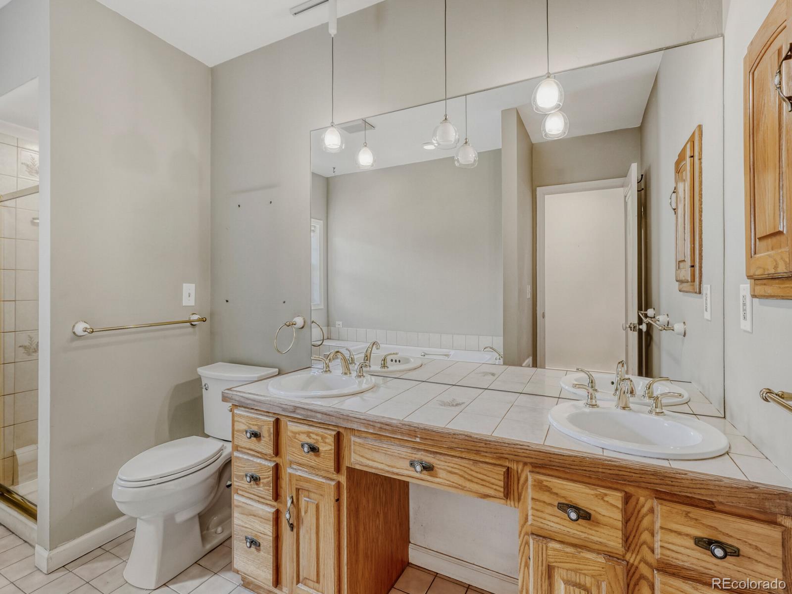 840 Bonnie Brae Boulevard