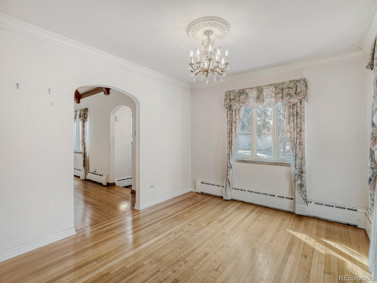 840 Bonnie Brae Boulevard