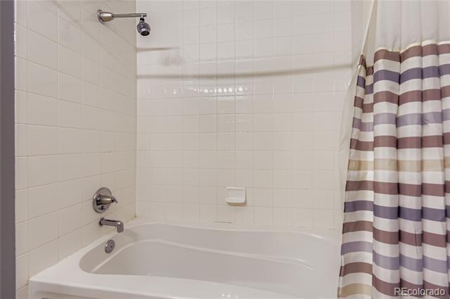 5677 S Park Place Unit: C202