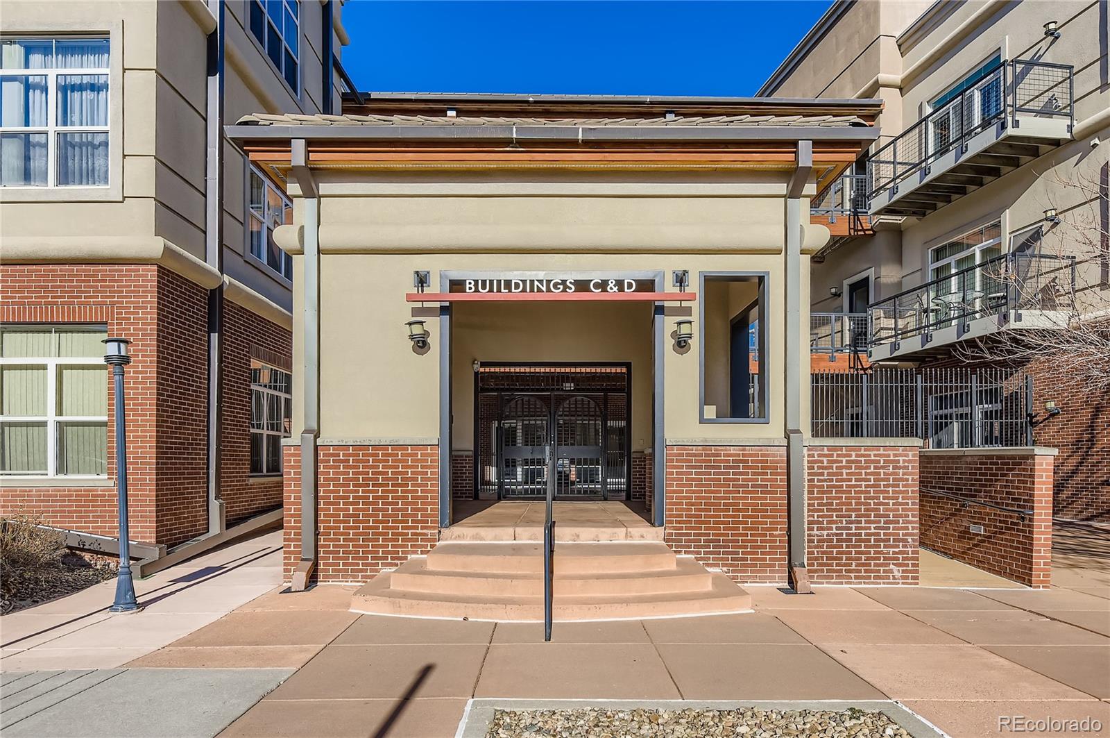 5677 S Park Place Unit: C202