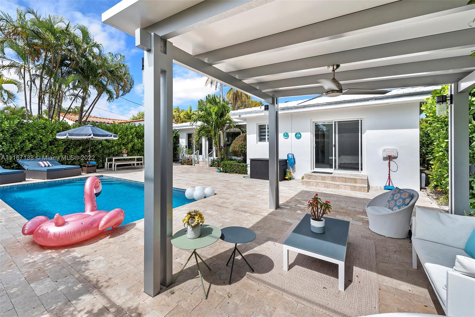 340 N Shore Dr