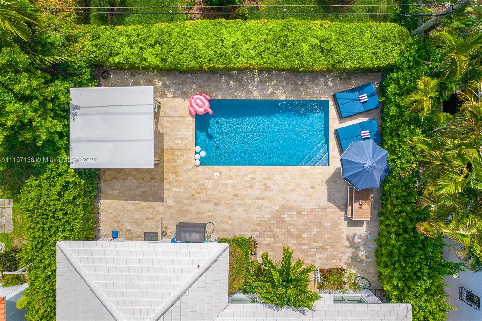 340 N Shore Dr