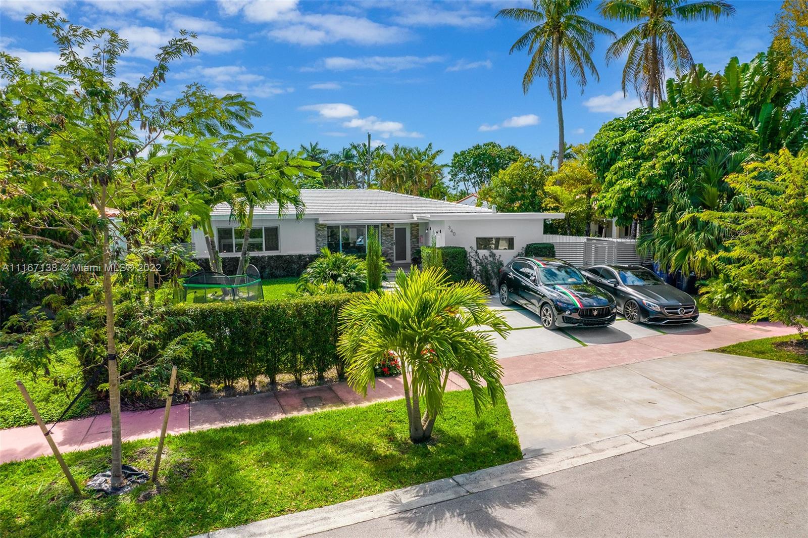 340 N Shore Dr
