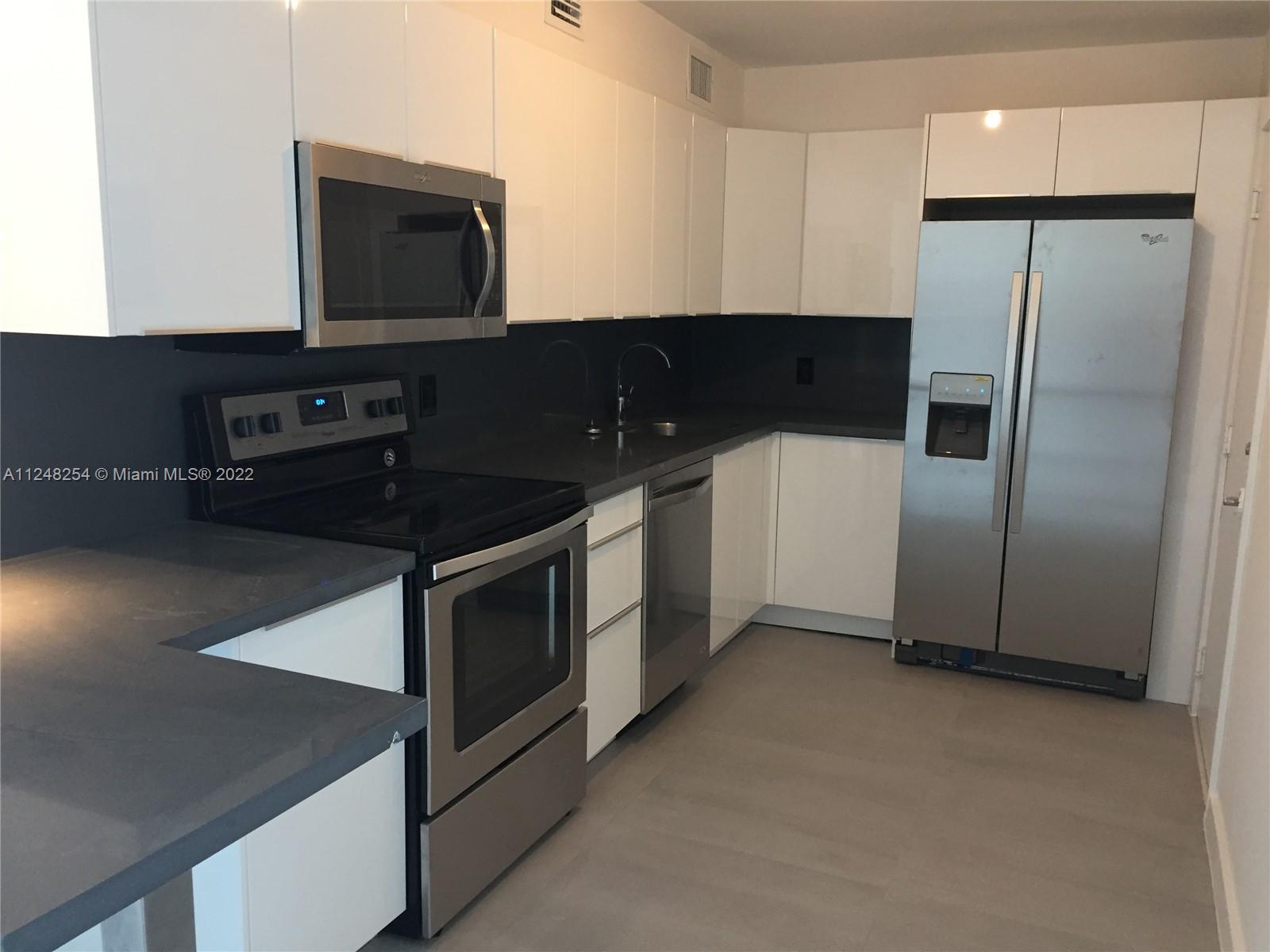 6770 Indian Creek Dr Unit: 10M