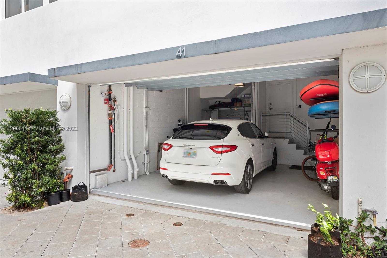 41 N Shore Dr Unit: .