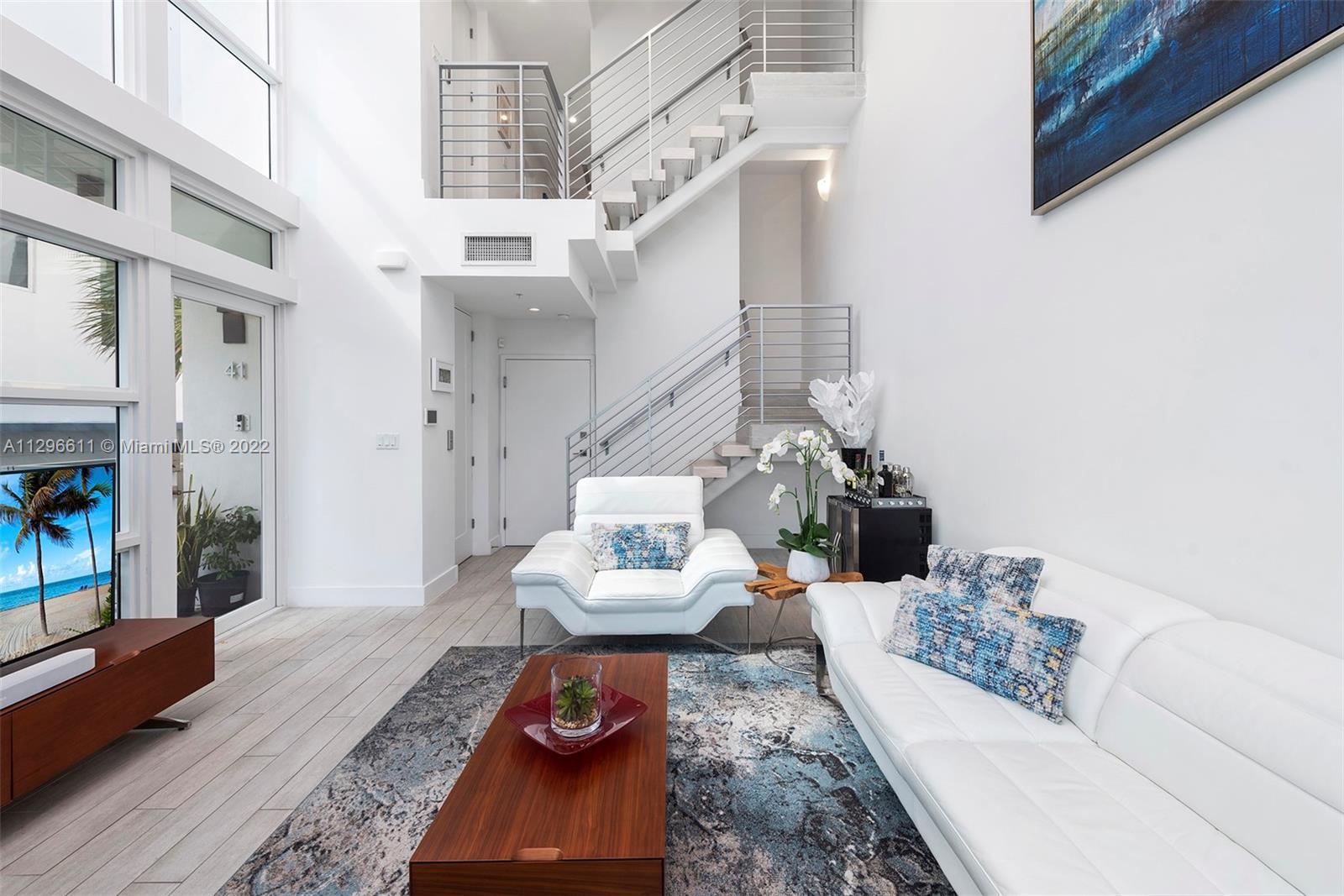 41 N Shore Dr Unit: .