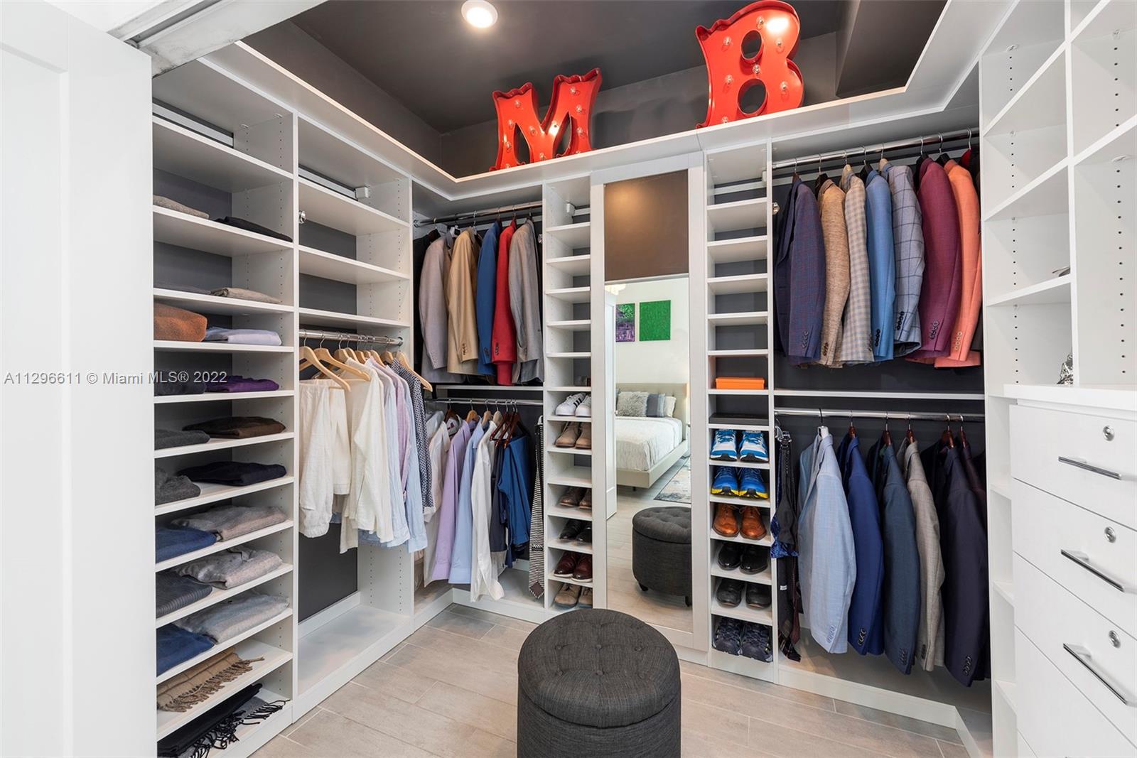 41 N Shore Dr Unit: .