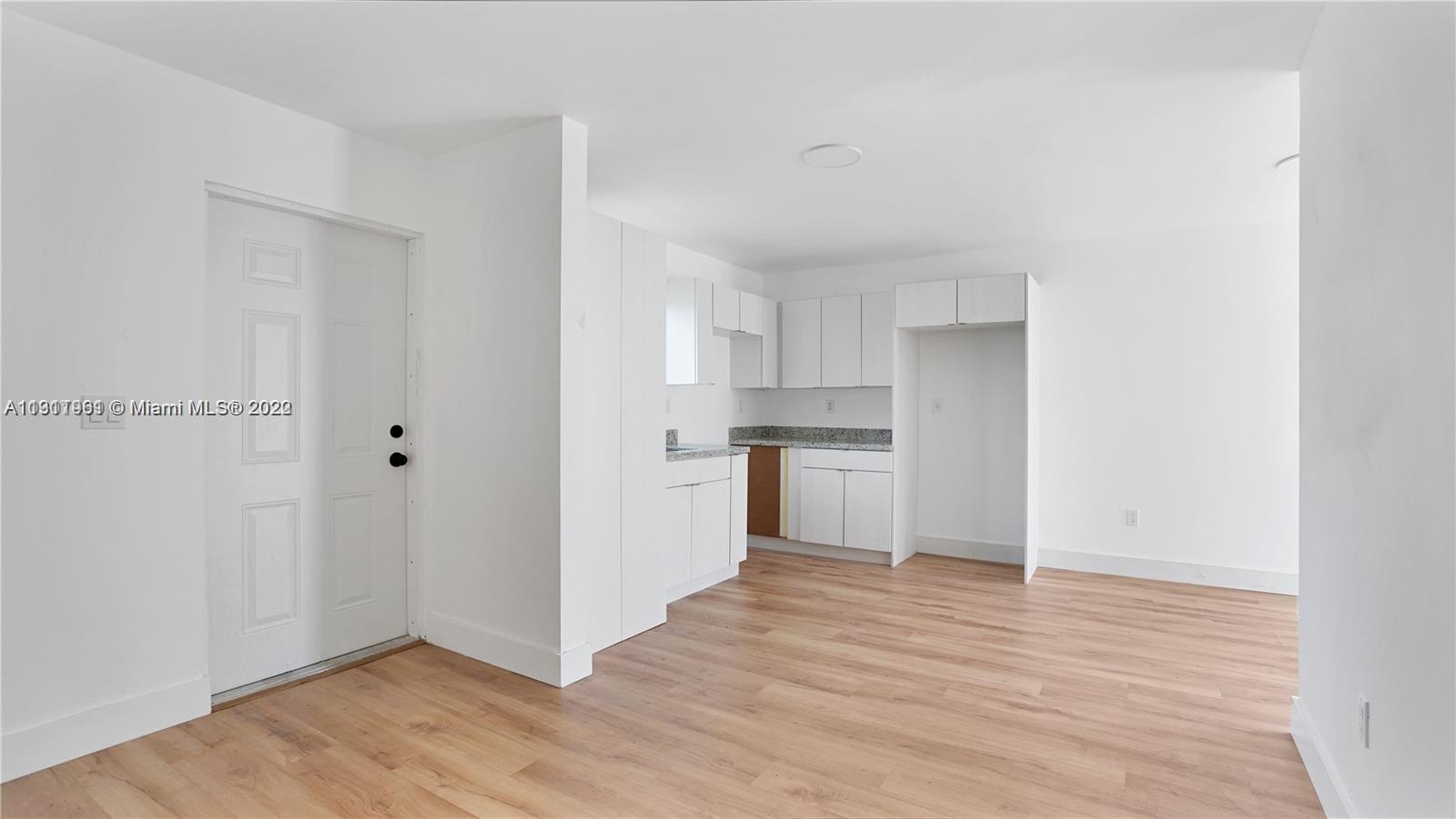 2180 NW 59th St Unit: B