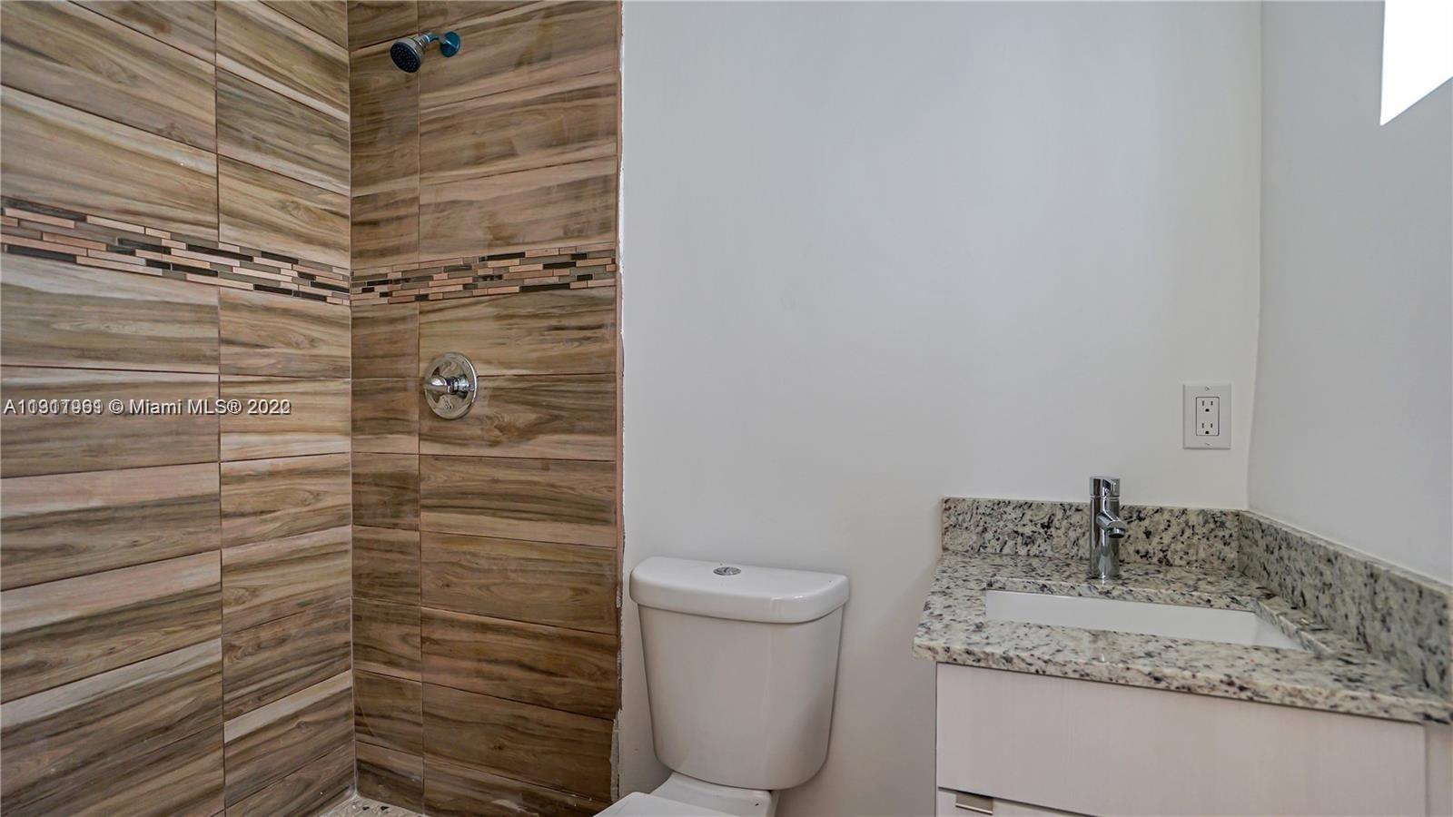 2180 NW 59th St Unit: B