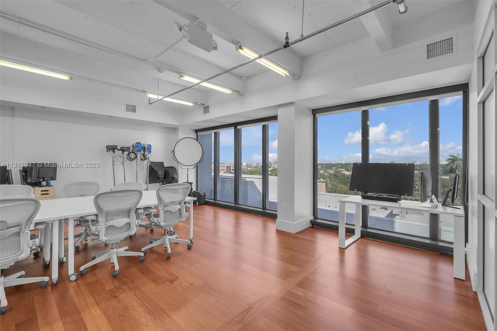 1680 Michigan Ave # d Unit: 900 a,b,c,d