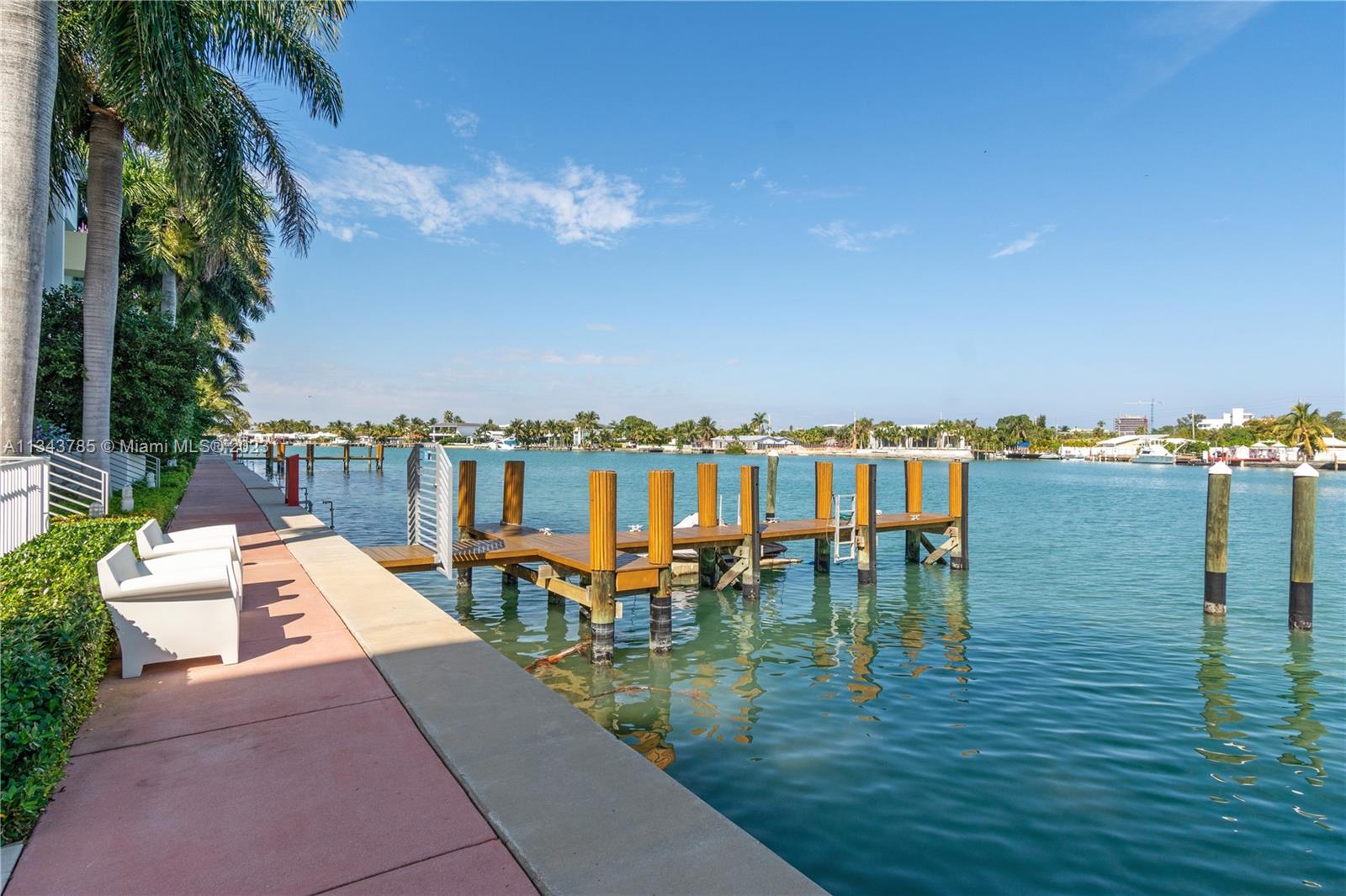 171 N Shore Dr Unit: 171-5