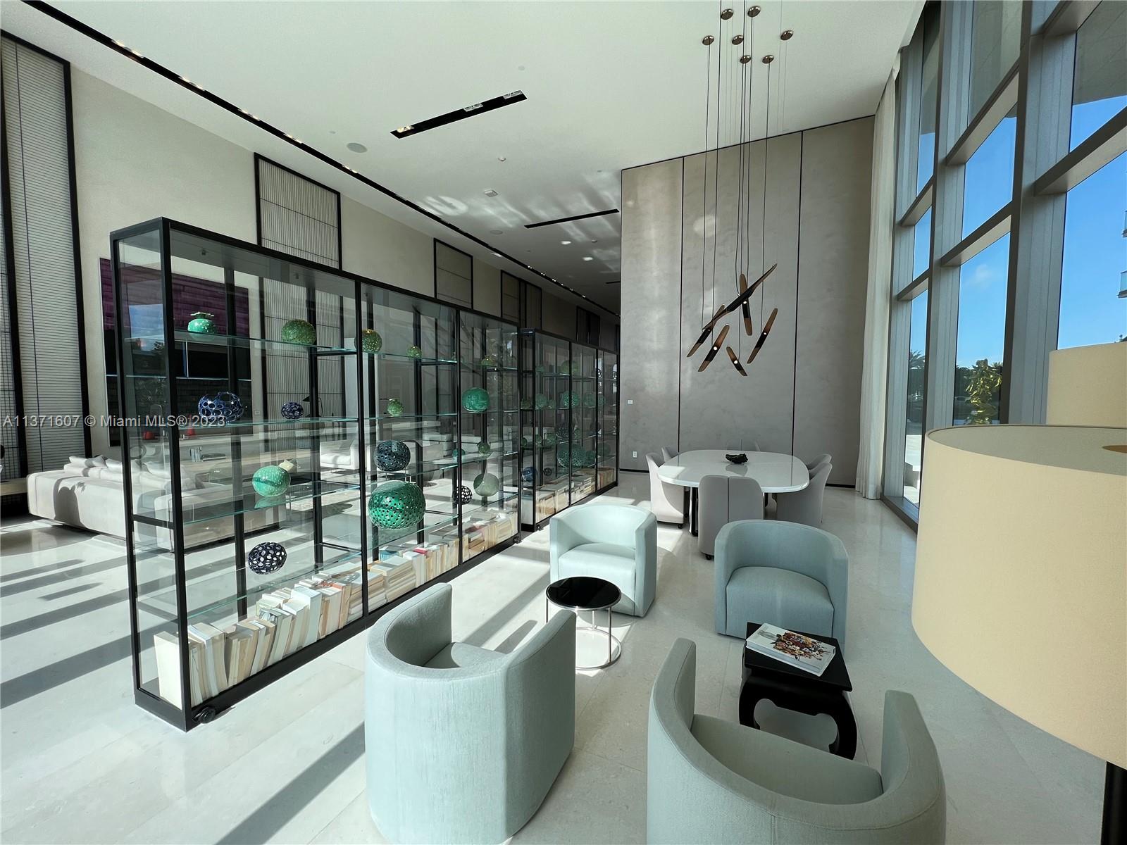 10201 Collins Ave Unit: 1004